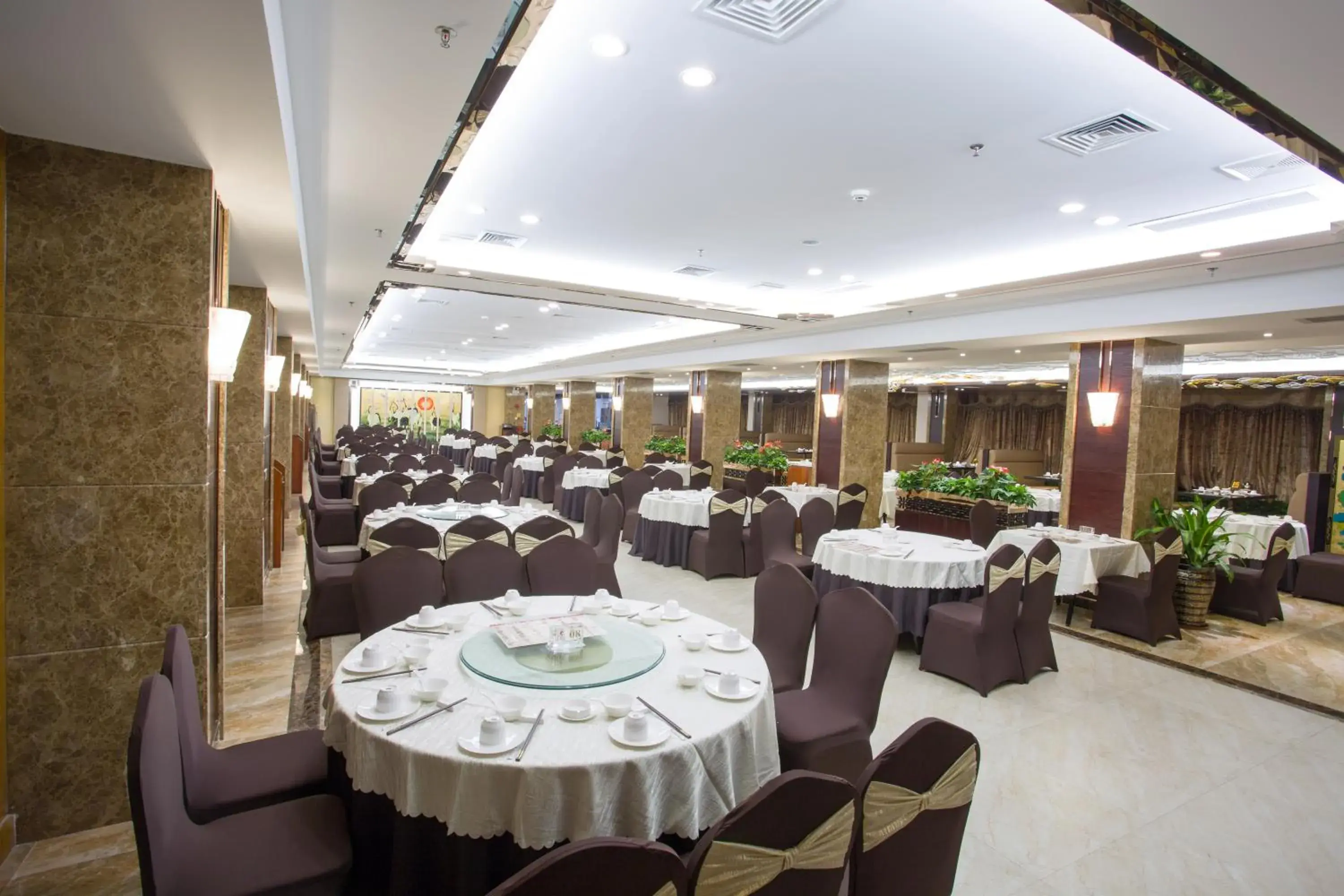 Restaurant/places to eat in Chaozhou Hotel Restaurant/places to eat in Chaozhou Hotel