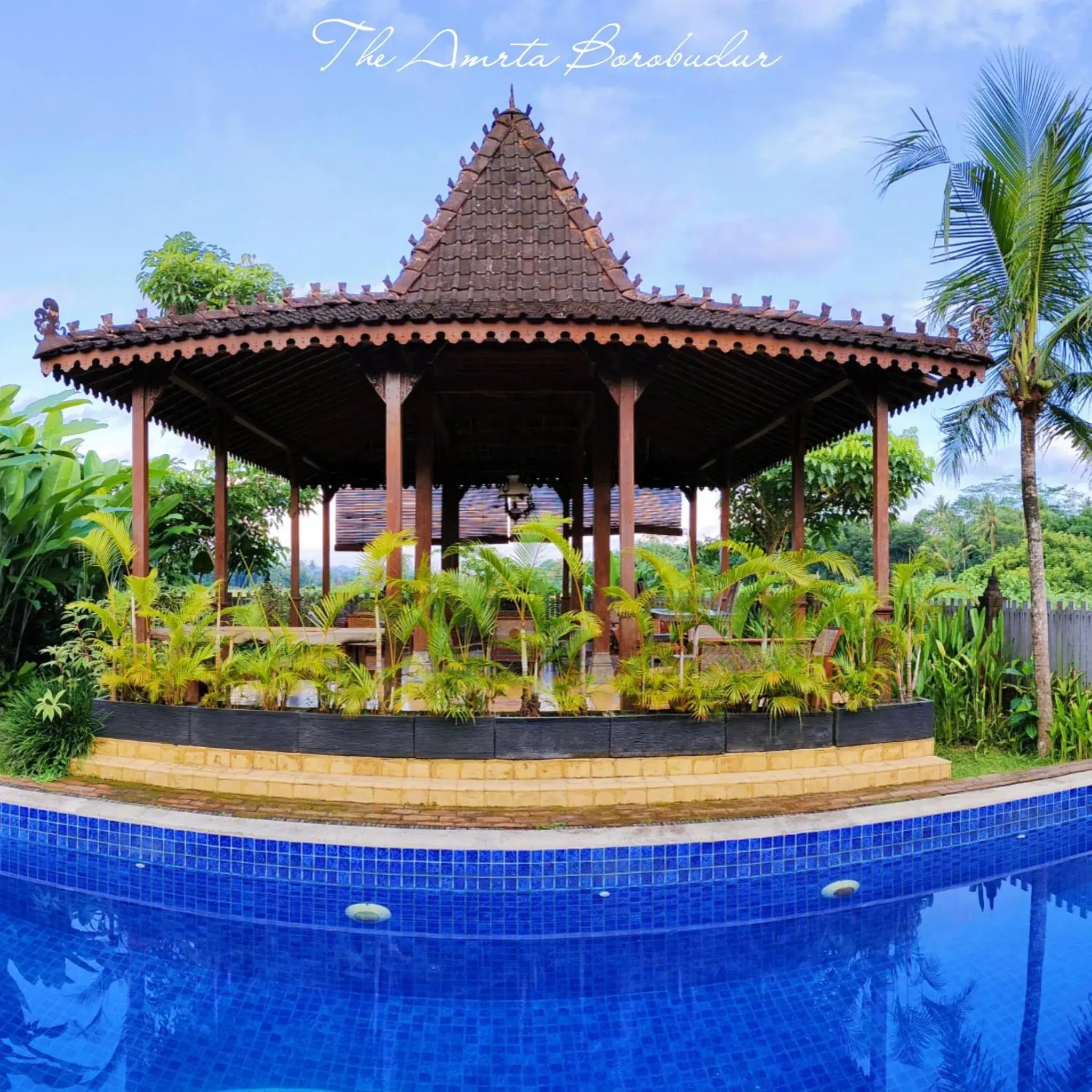 Garden view in The Amrta Borobudur Garden view in The Amrta Borobudur