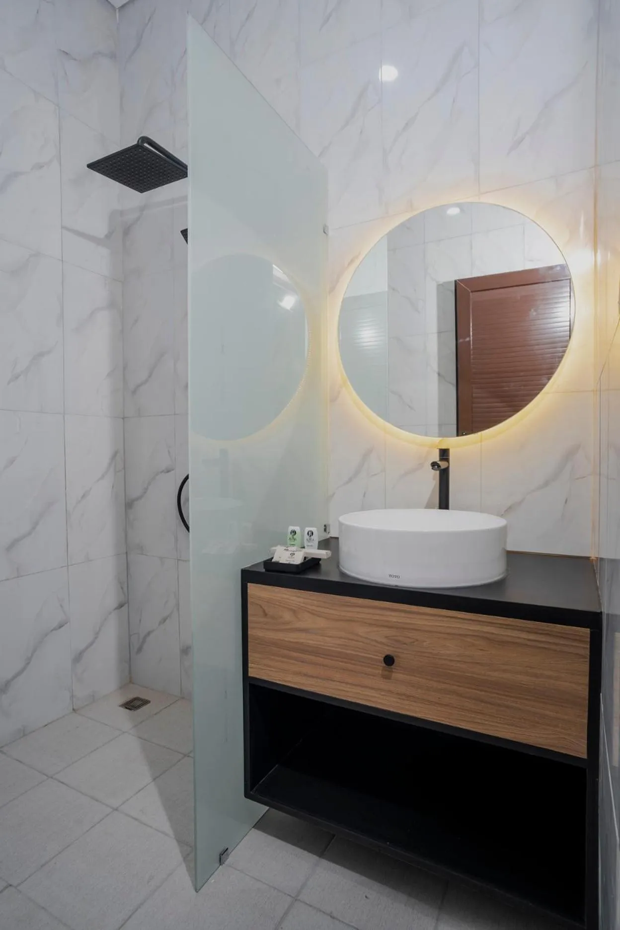 Bathroom in The Amrta Borobudur