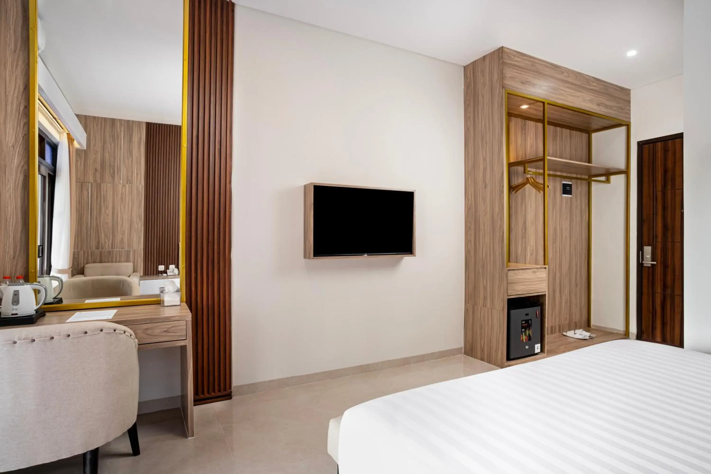 TV and multimedia, Bed in The Amrta Borobudur TV and multimedia, Bed in The Amrta Borobudur