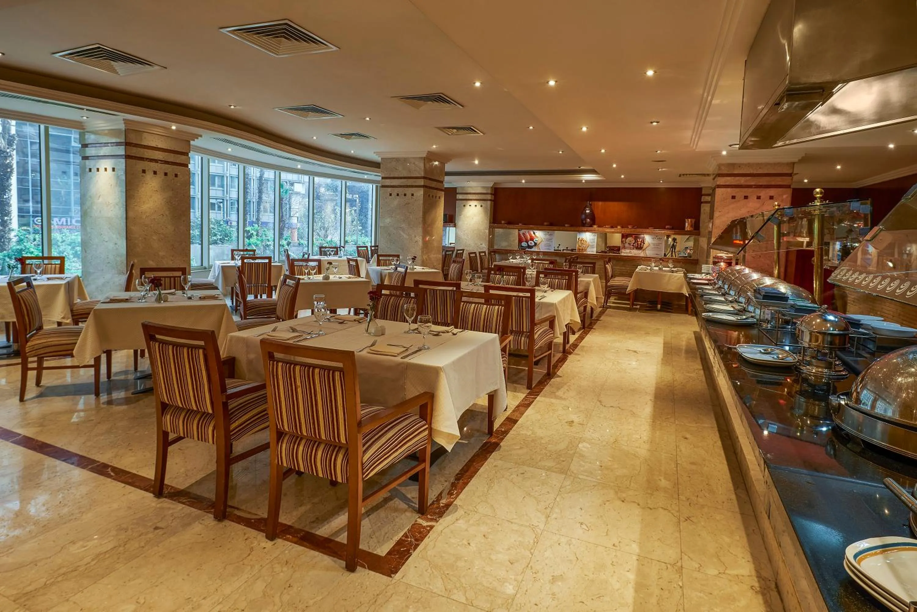 Restaurant/places to eat in Safir Hotel Cairo