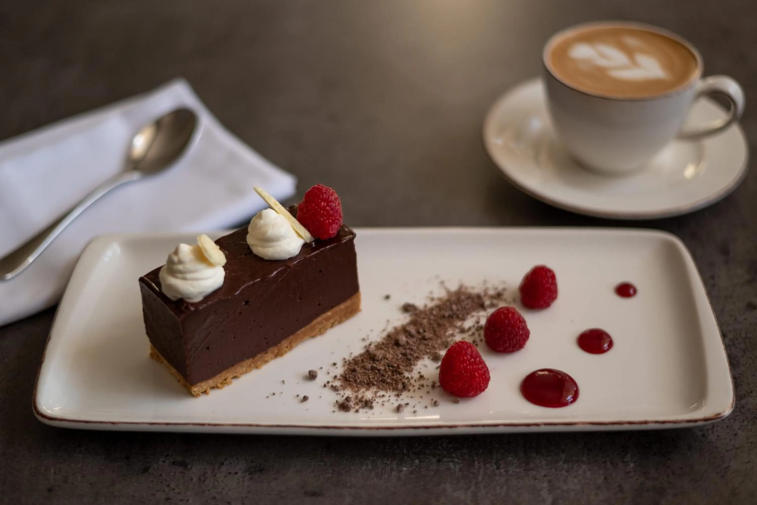 Food and drinks in Dunalastair Hotel Suites