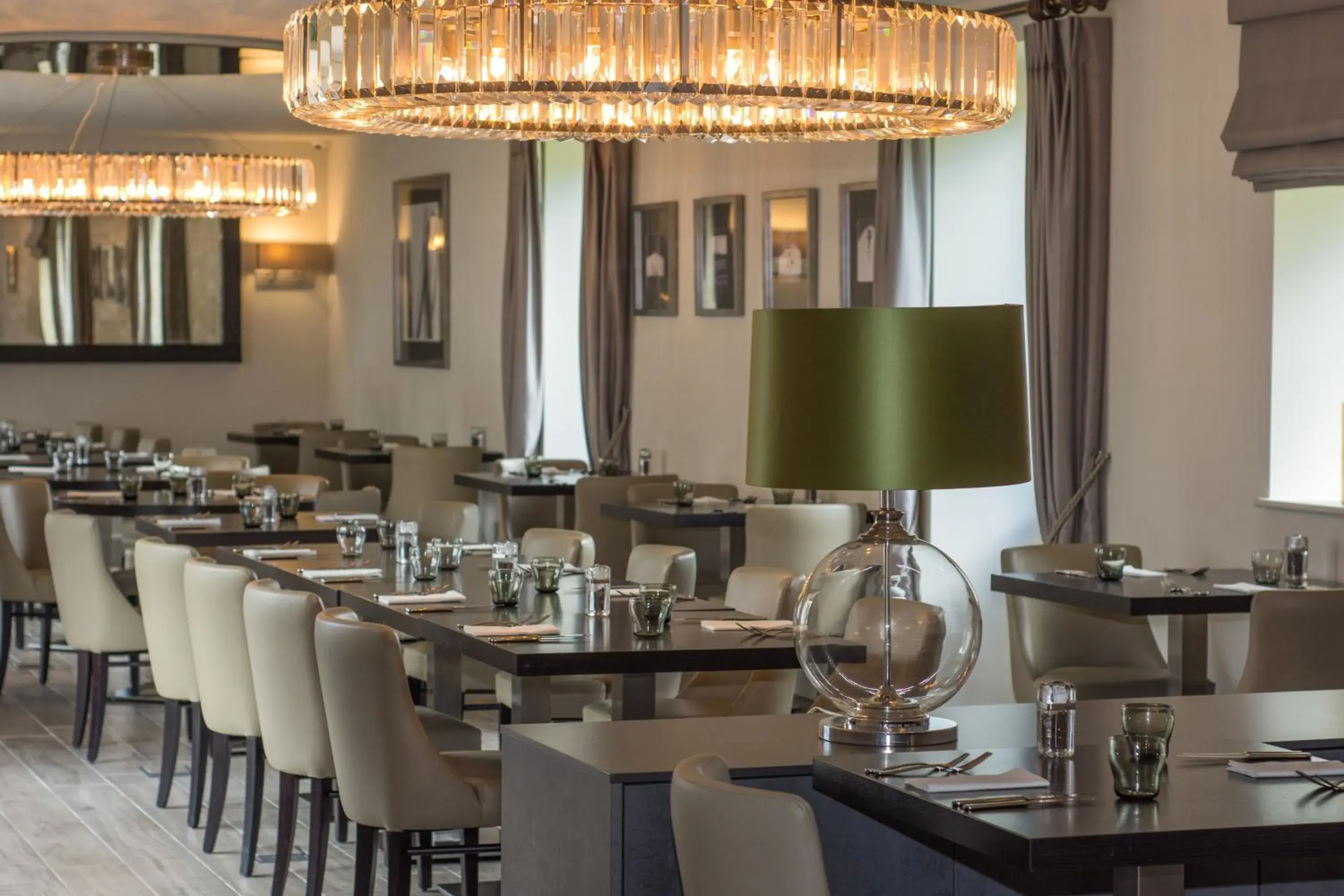 Restaurant/places to eat in Dunalastair Hotel Suites Restaurant/places to eat in Dunalastair Hotel Suites