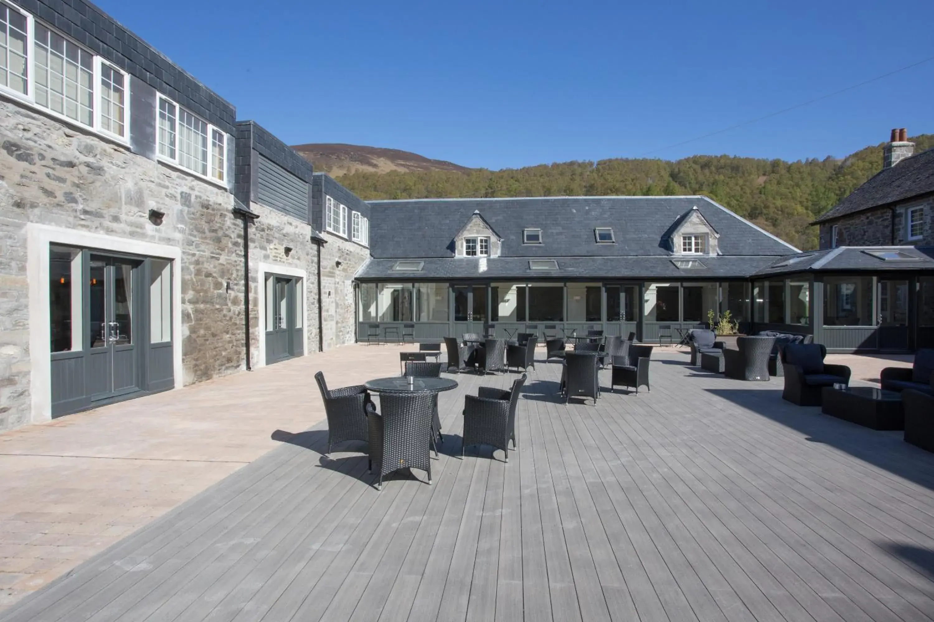 Property building in Dunalastair Hotel Suites Property building in Dunalastair Hotel Suites