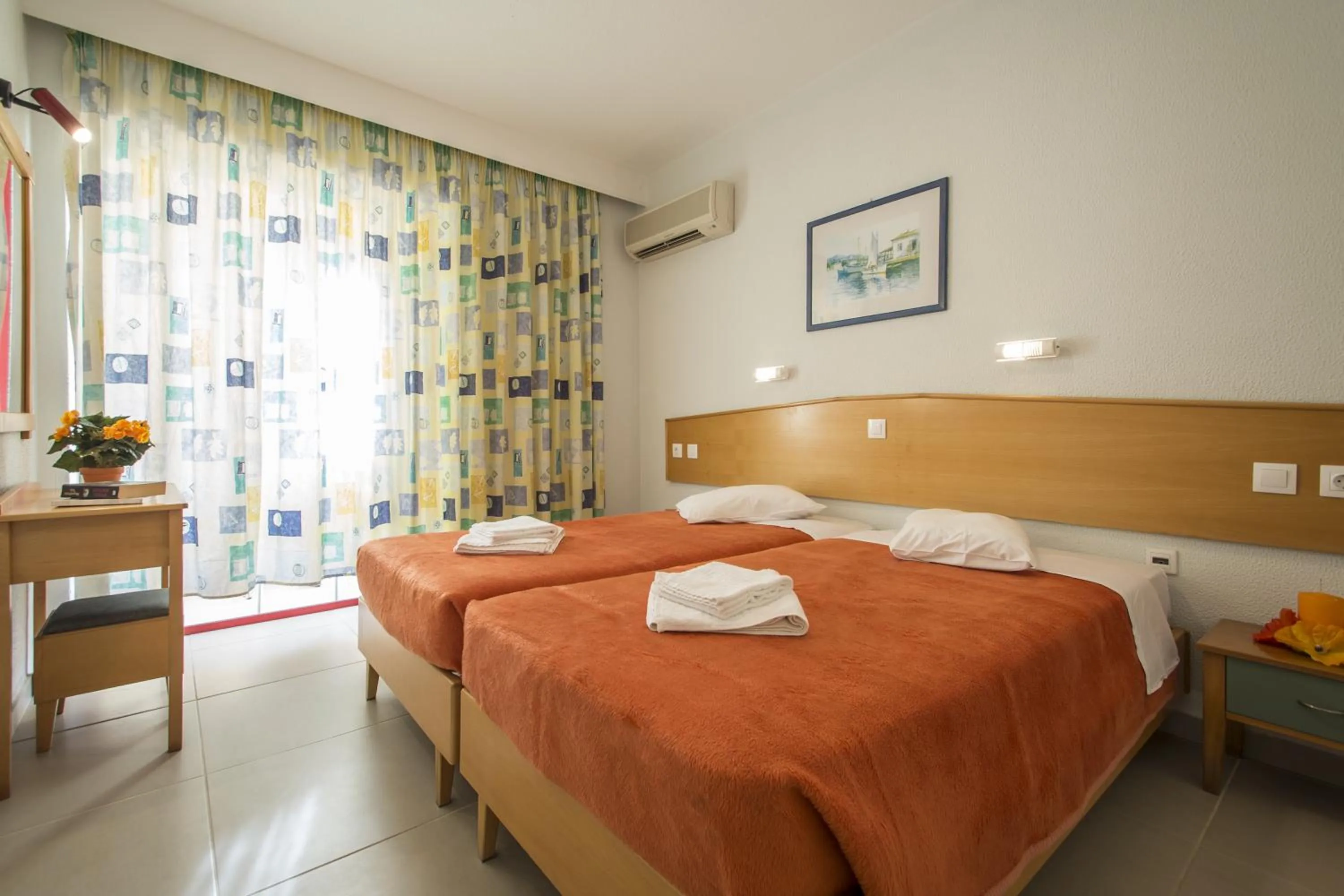 Photo of the whole room, Bed in Erato Studios & Apartments