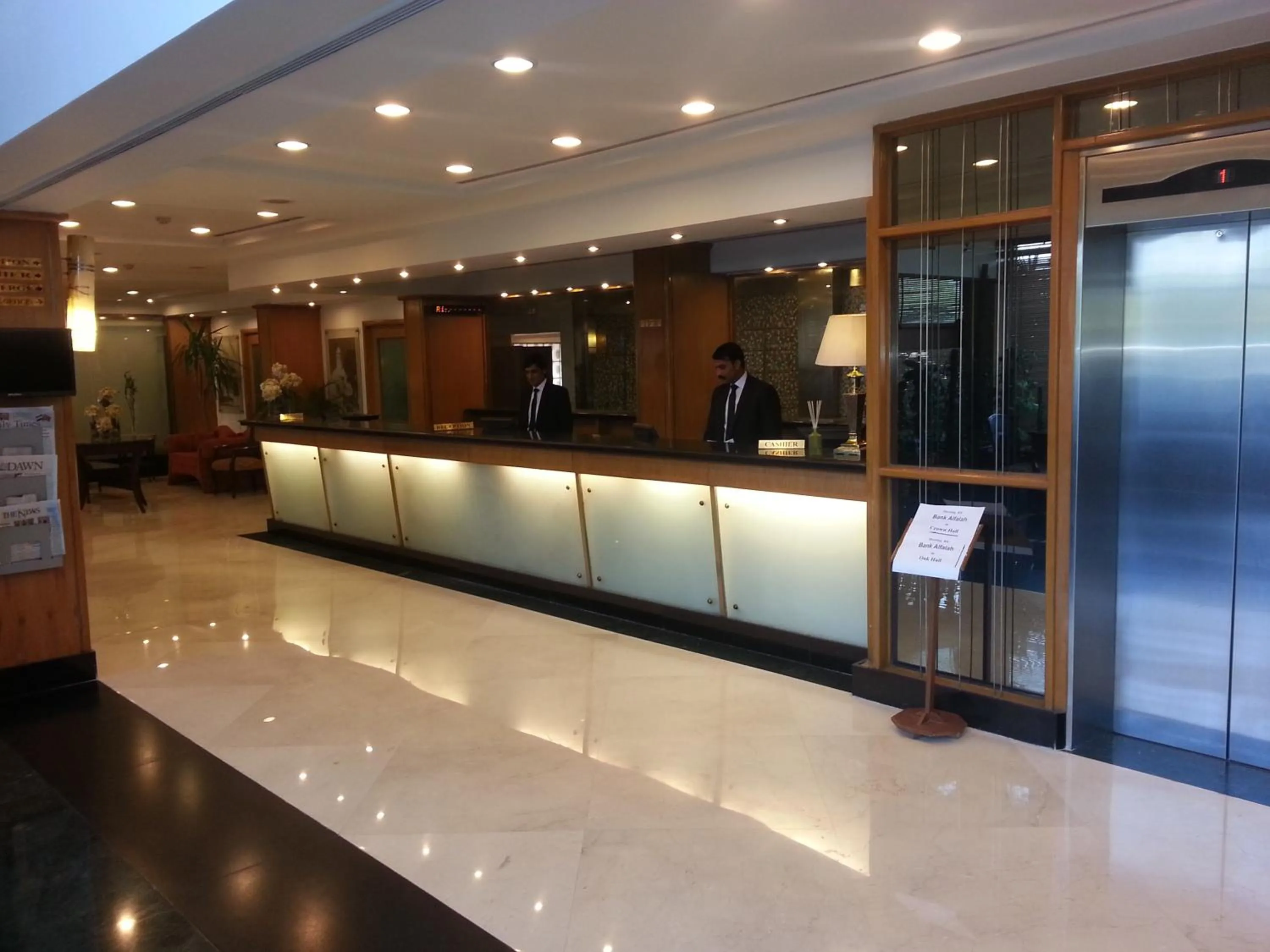 Lobby or reception in Hotel Crown Plaza Islamabad
