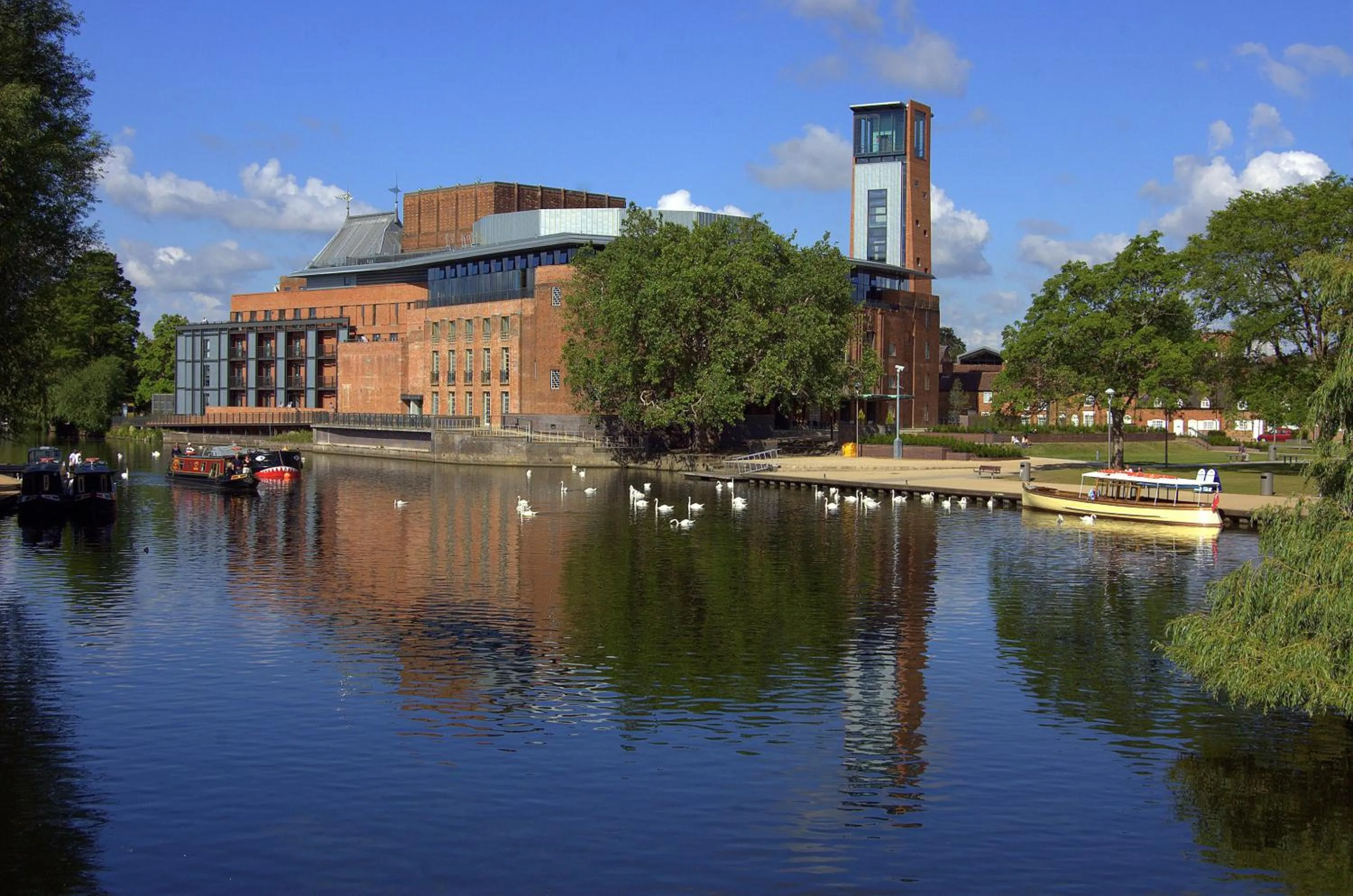 Area and facilities in The New Inn Hotel