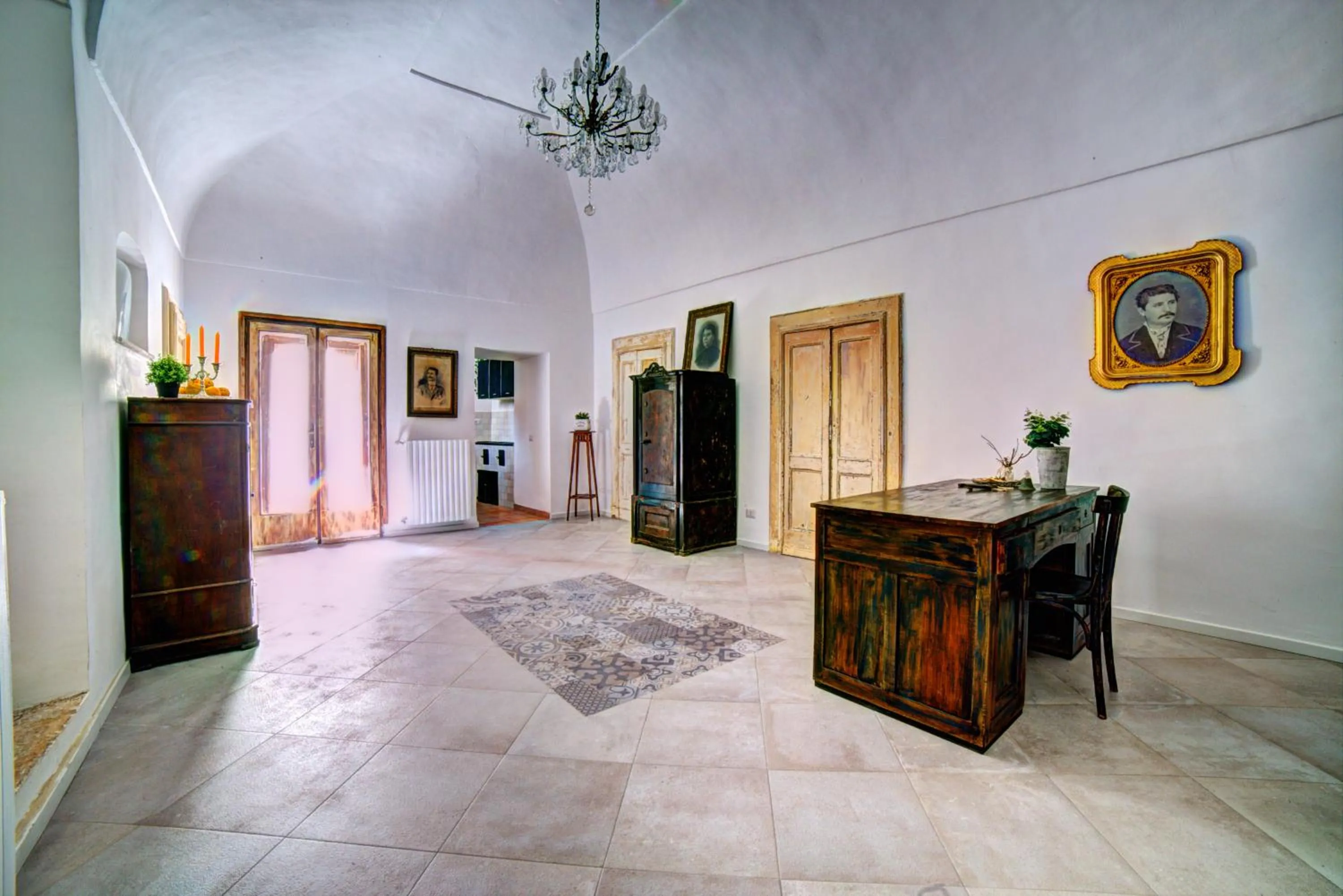 Lobby or reception in Donna Elena