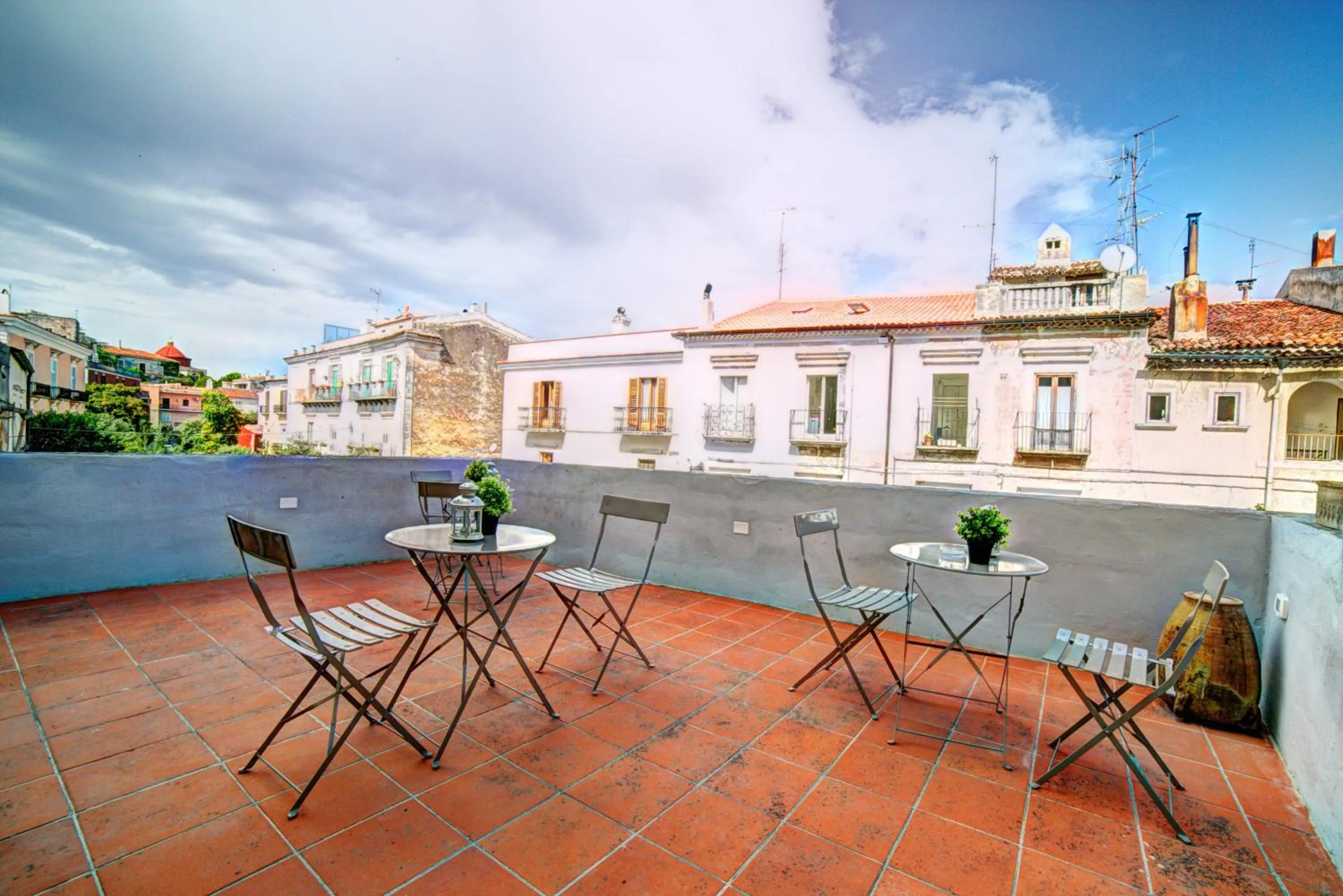 Patio in Donna Elena