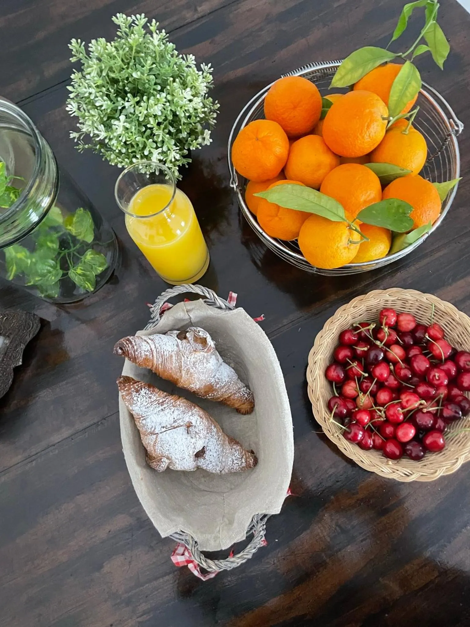 Breakfast in Donna Elena