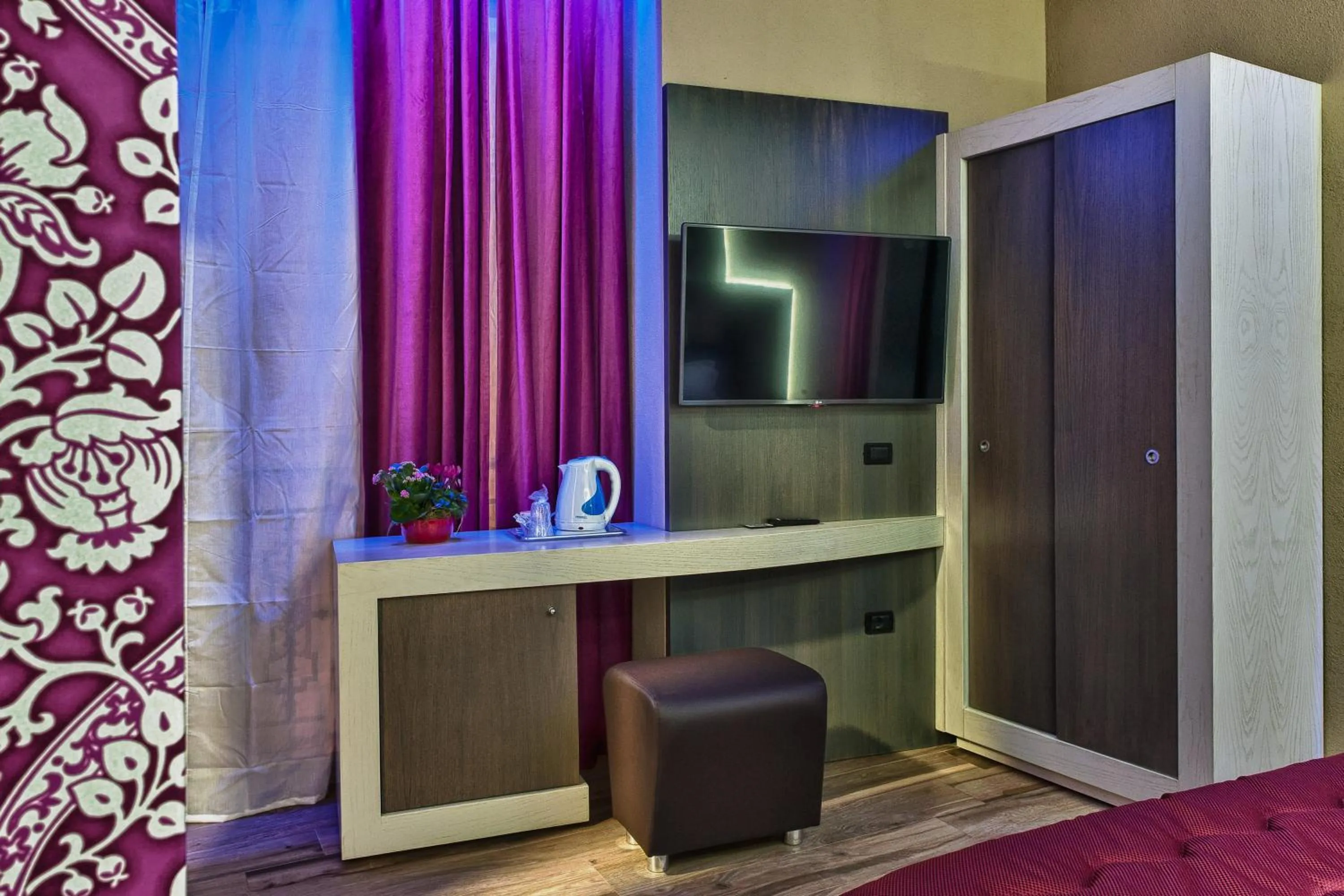 Photo of the whole room in Hotel Angioino & Spa