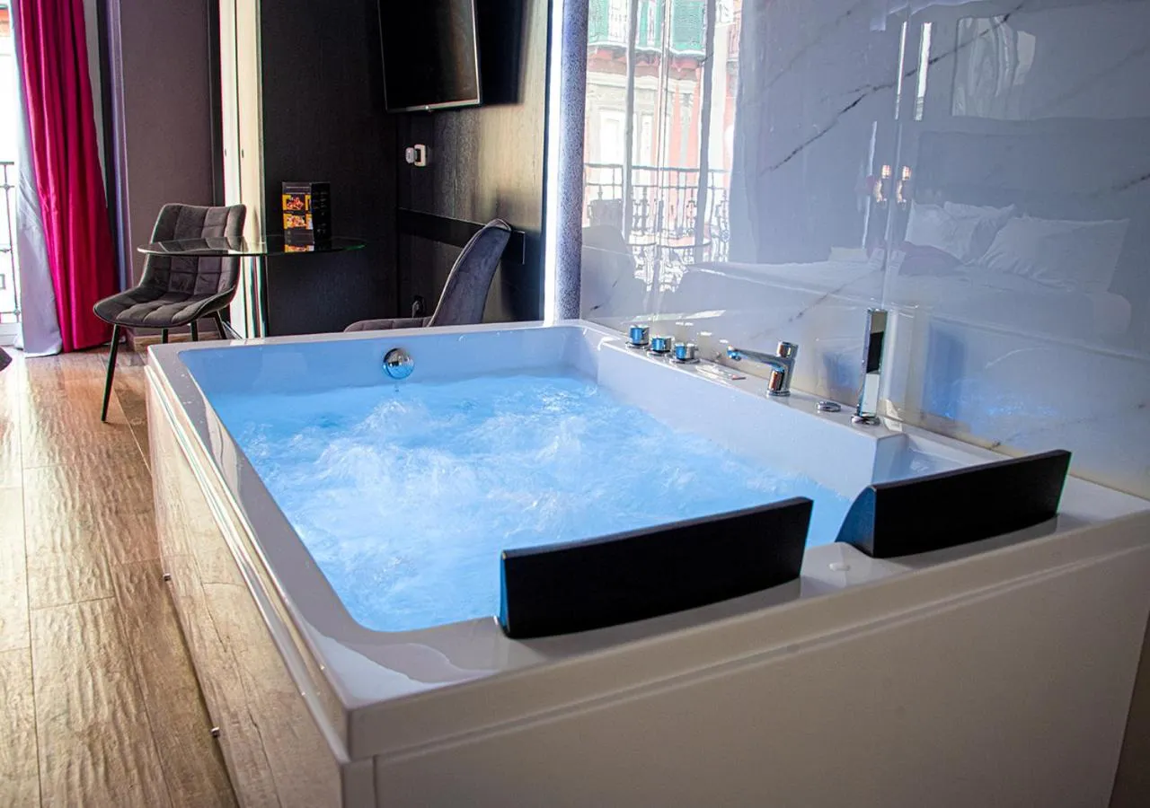 Double Room with Spa Bath in Hotel Angioino & Spa