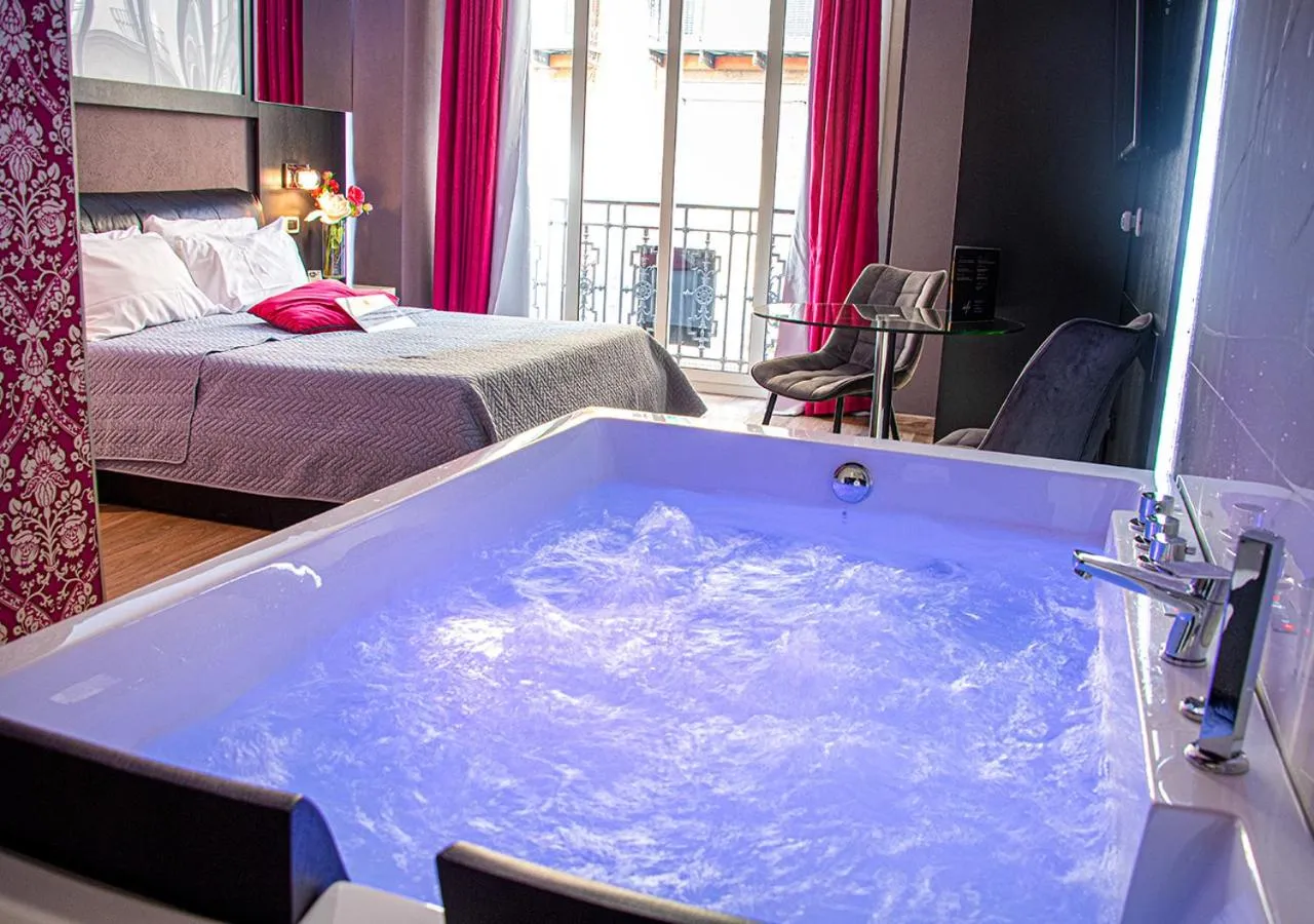 Bed in Hotel Angioino & Spa