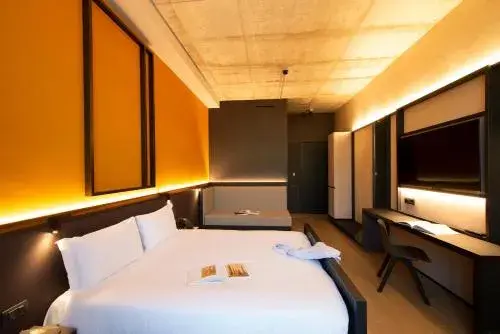 Quadruple Room with Pario in Breda Suites Hotel Milano Quadruple Room with Pario in Breda Suites Hotel Milano