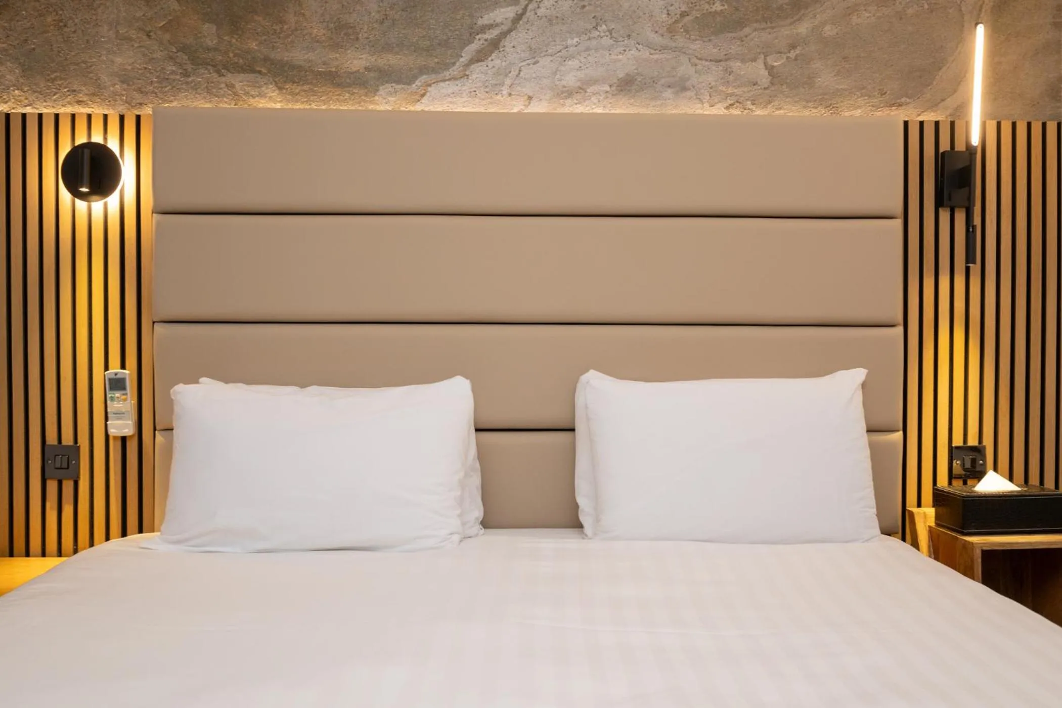 Bed in The Studley Hotel