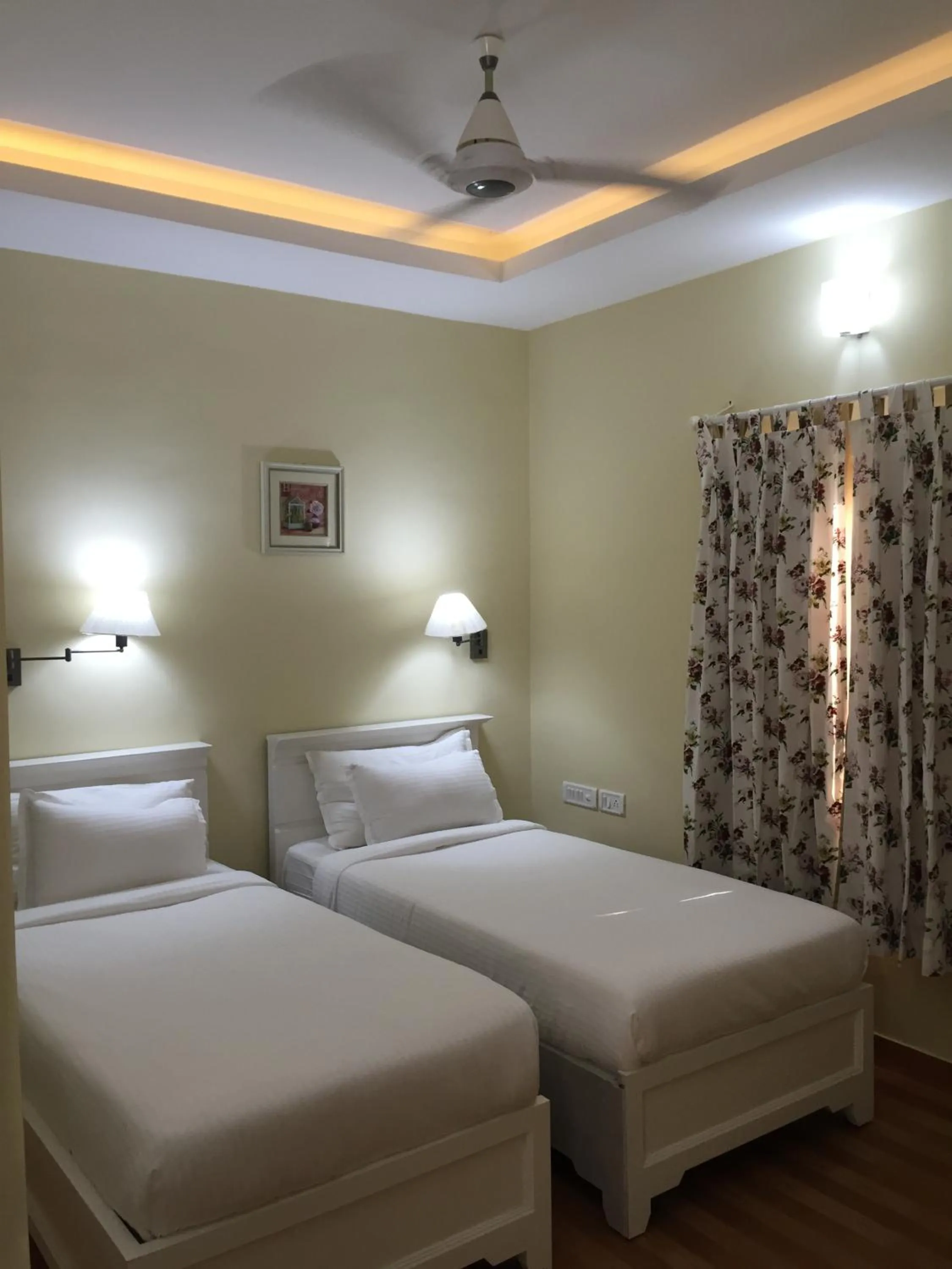 Property building, Bed in Daffodils Spice Court