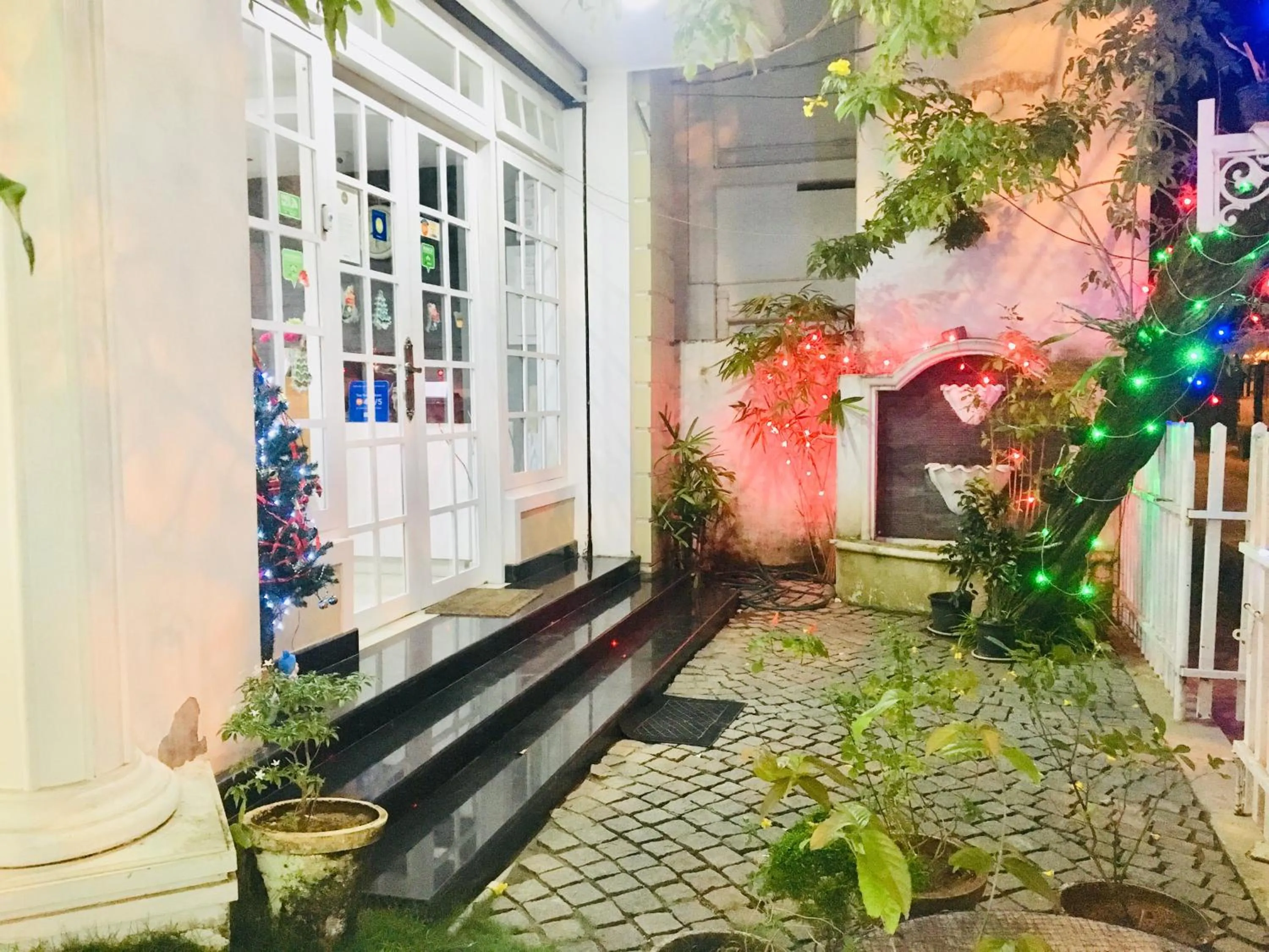 Property building in Daffodils Spice Court