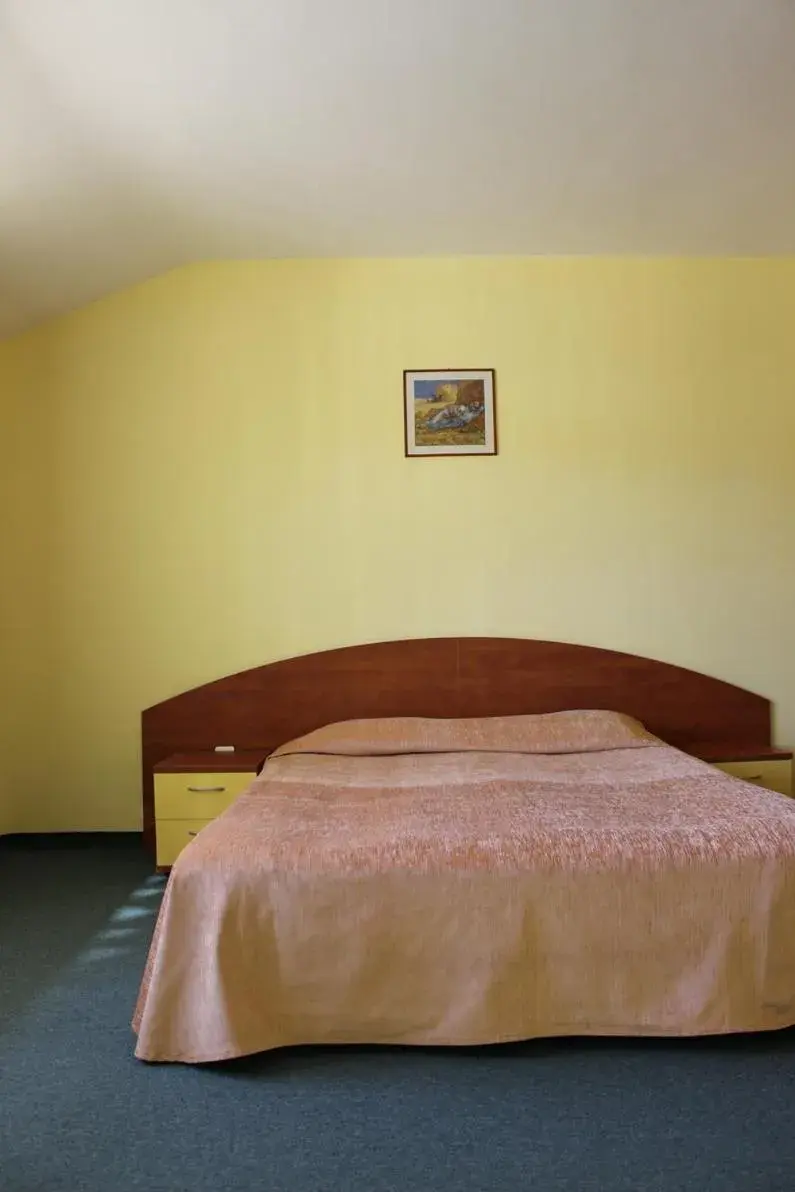 Standard Double Room with Balcony in Hotel Grand Standard Double Room with Balcony in Hotel Grand