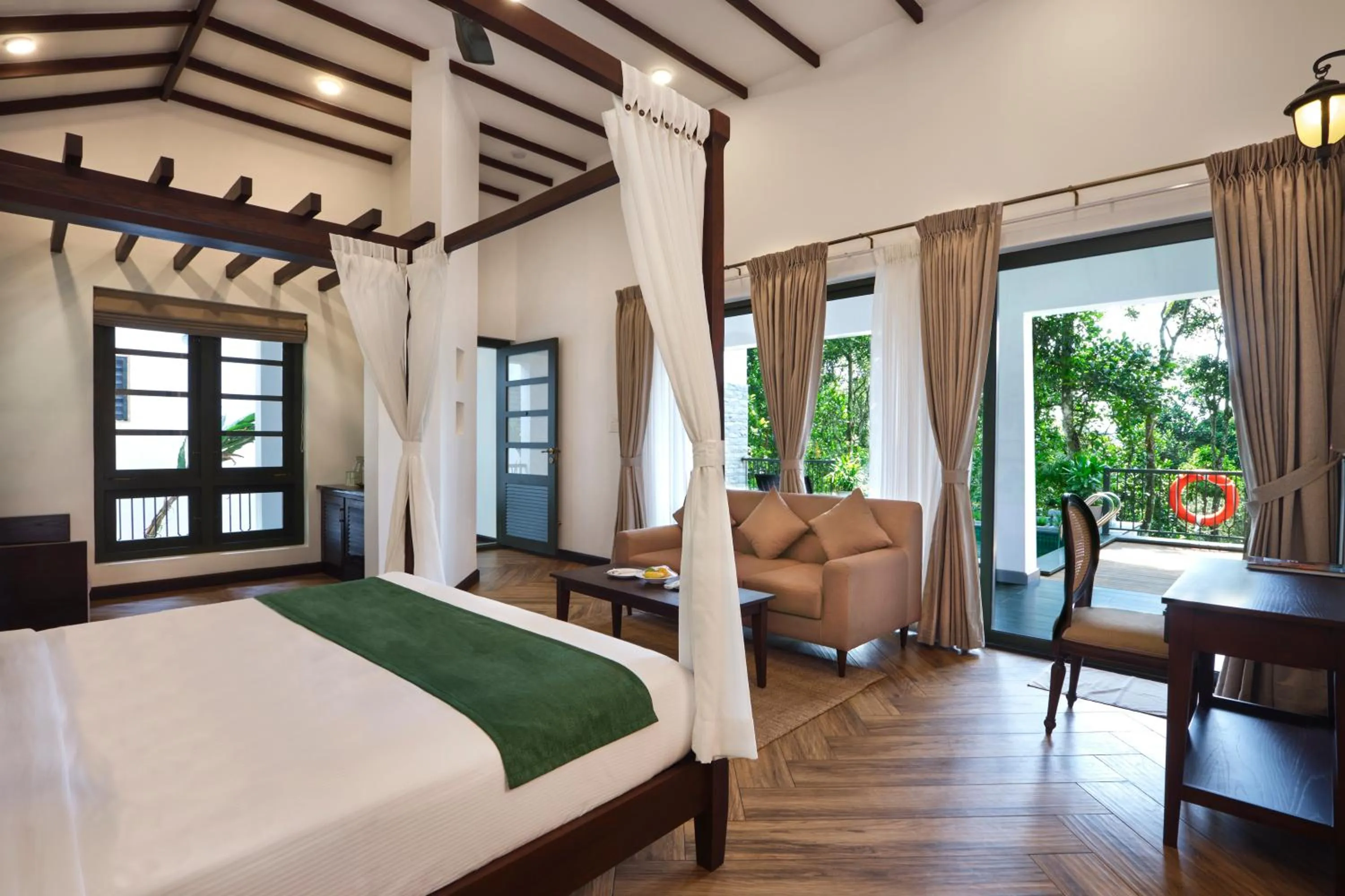 Bed in Reen Resorts Aanavilasam Plantation Thekkady