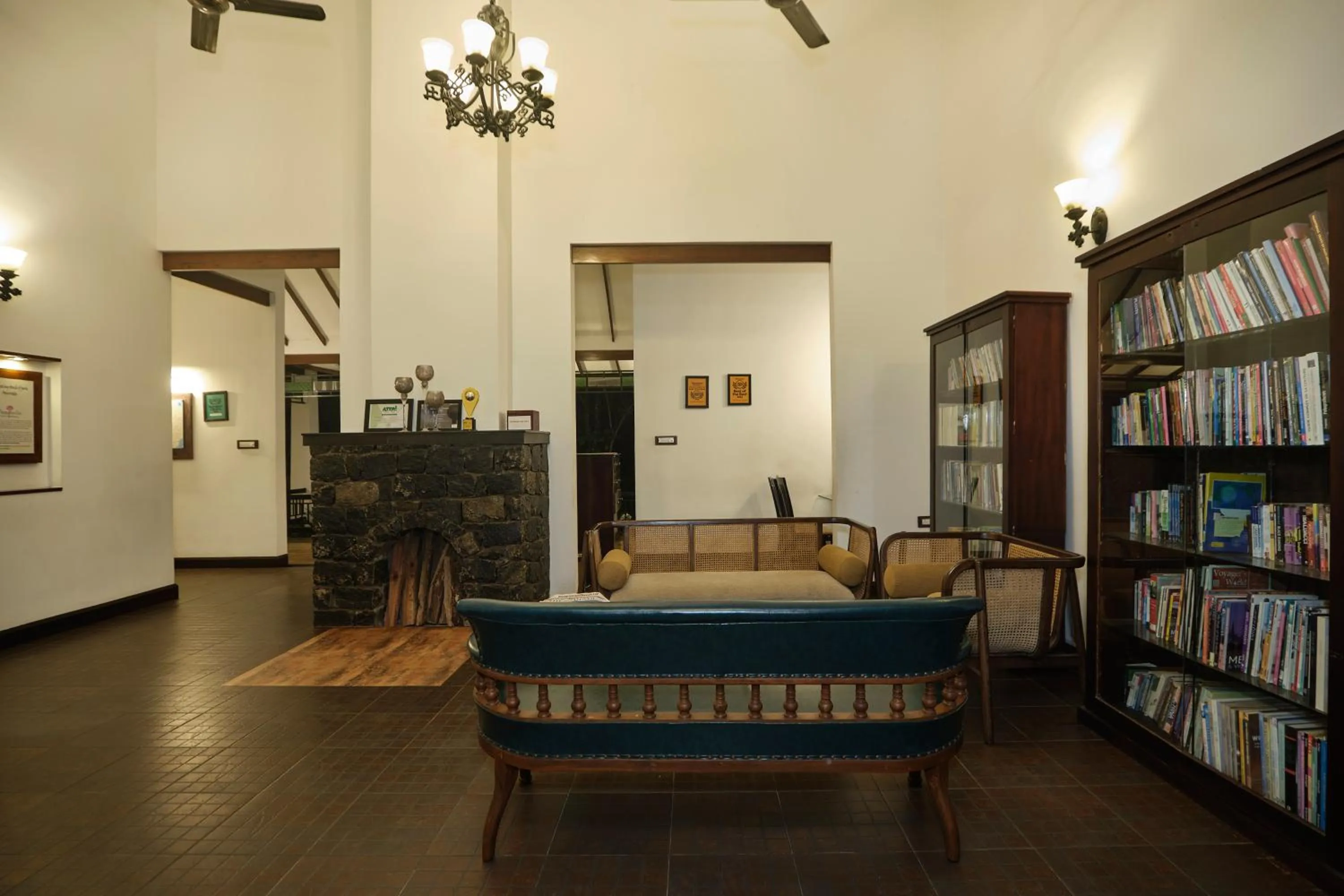 Library in Reen Resorts Aanavilasam Plantation Thekkady