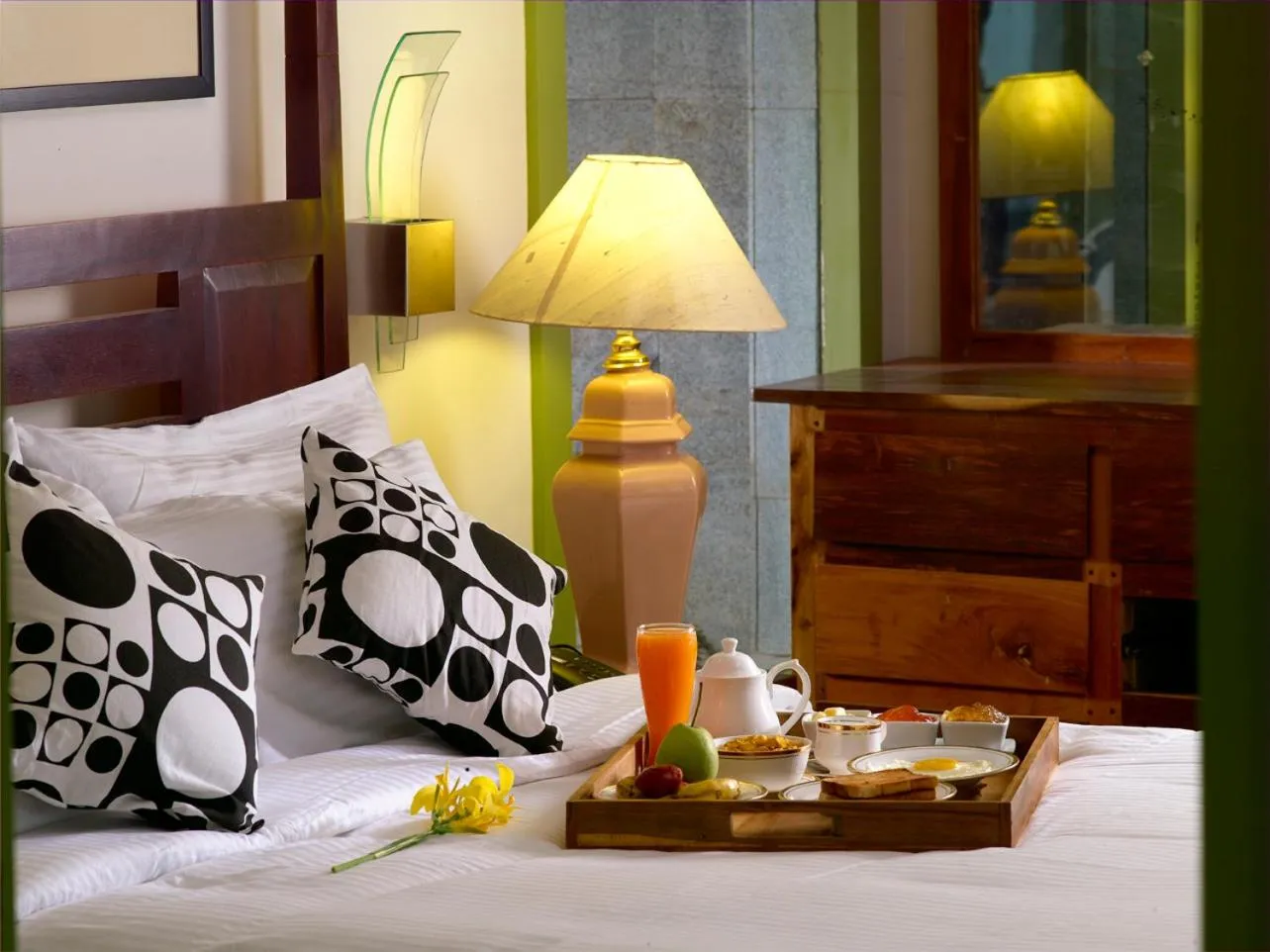 Breakfast, Bed in Reen Resorts Aanavilasam Plantation Thekkady