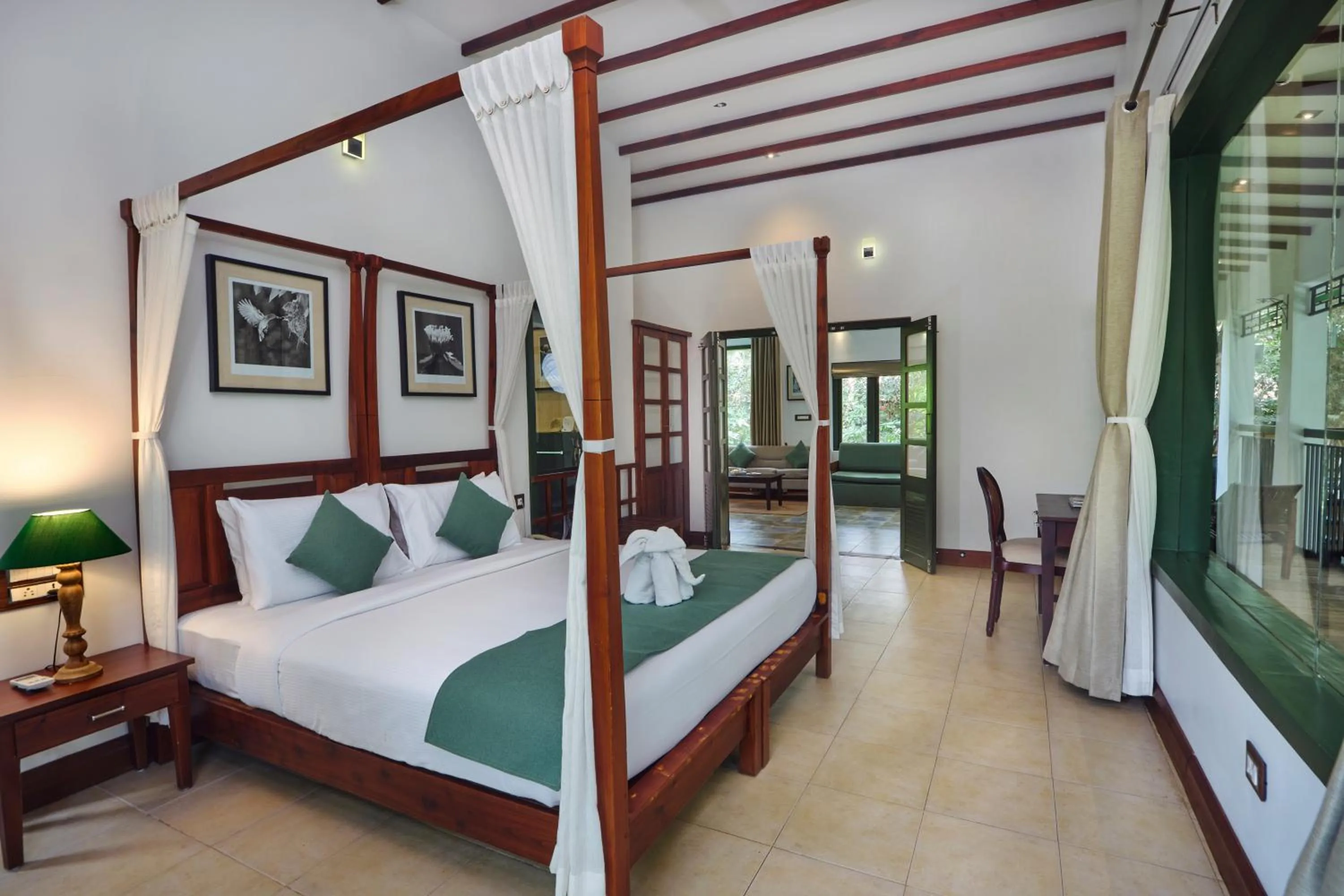 Bed in Reen Resorts Aanavilasam Plantation Thekkady