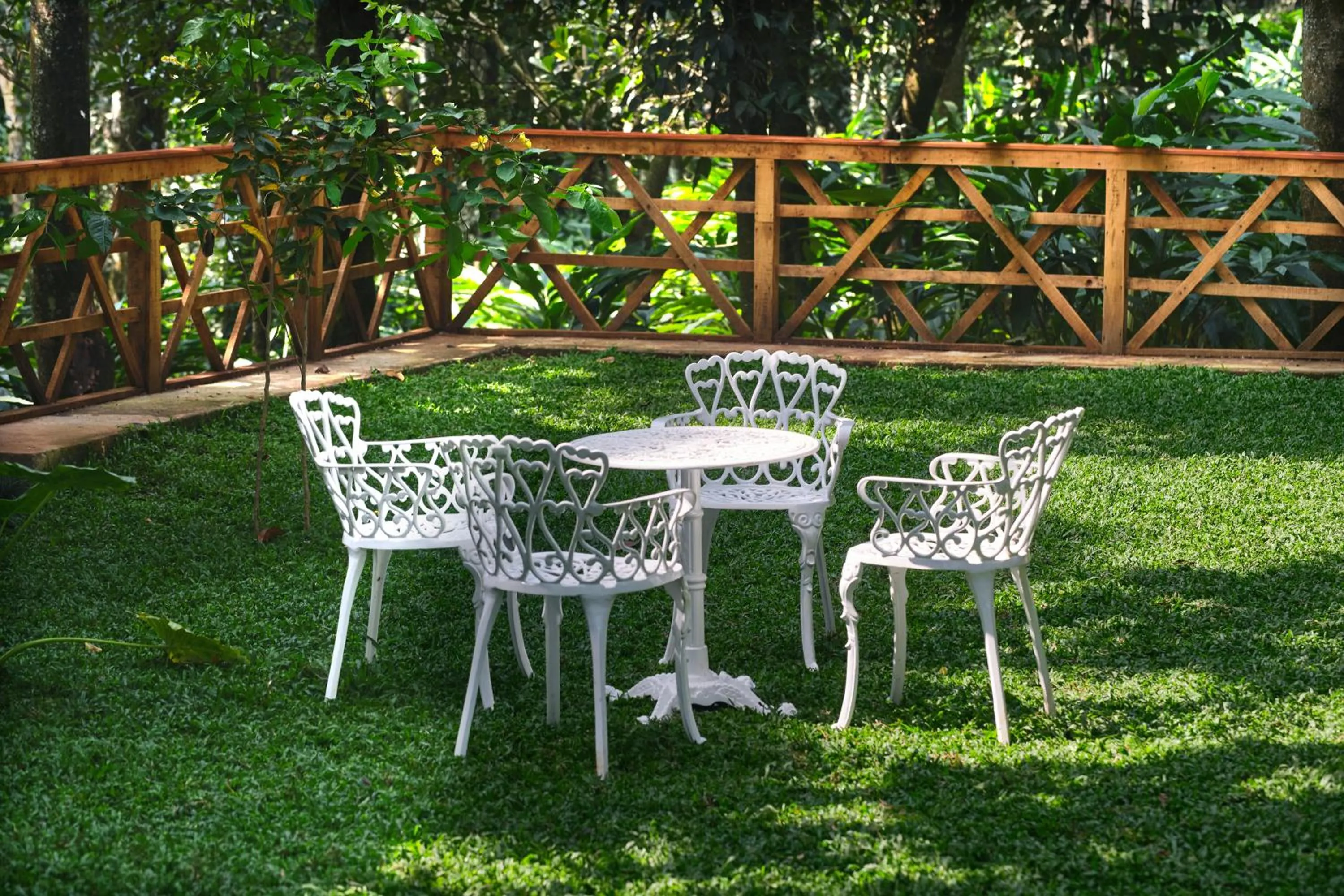 Garden in Reen Resorts Aanavilasam Plantation Thekkady