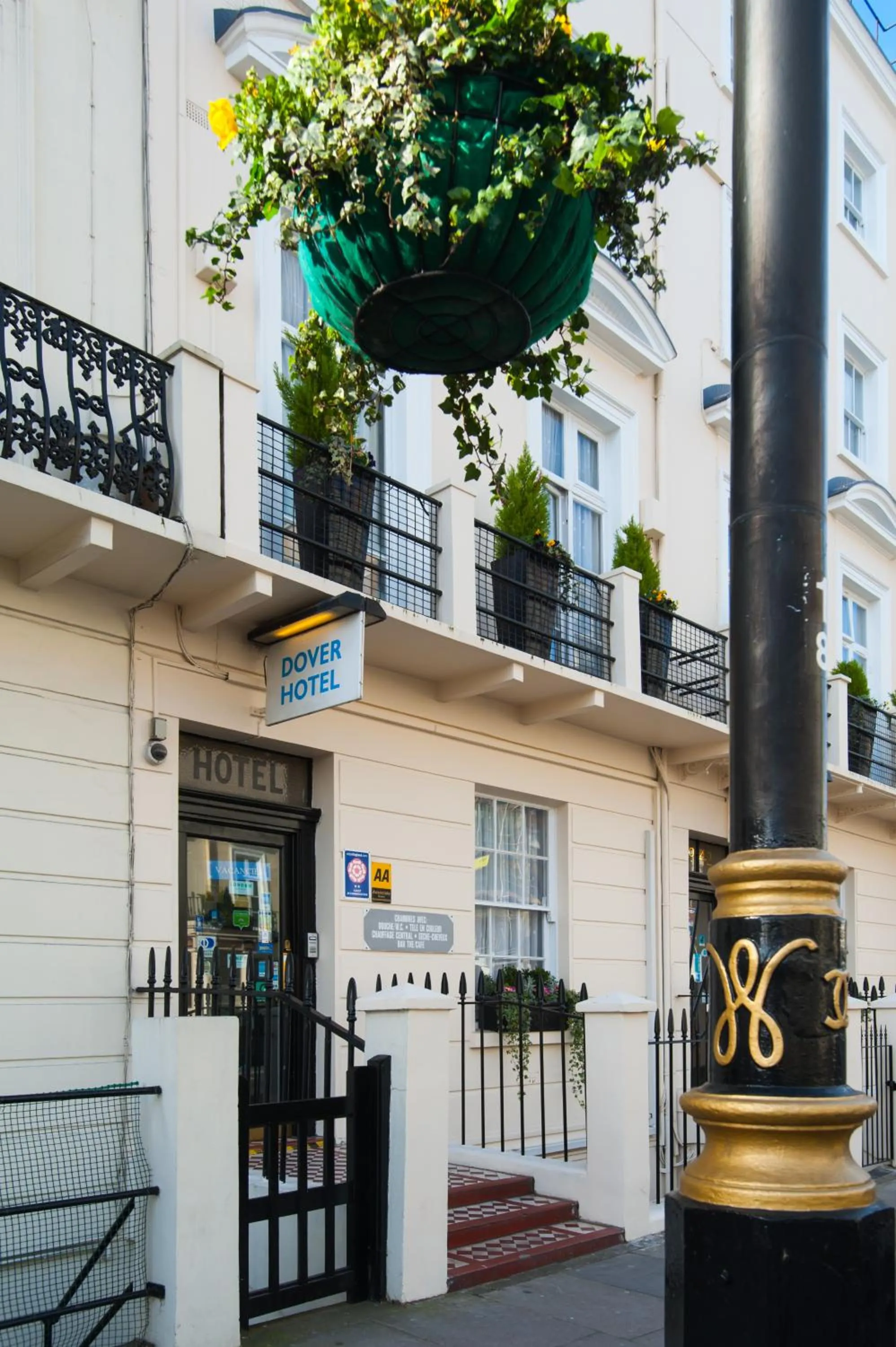 Property building in Dover Hotel - B&B