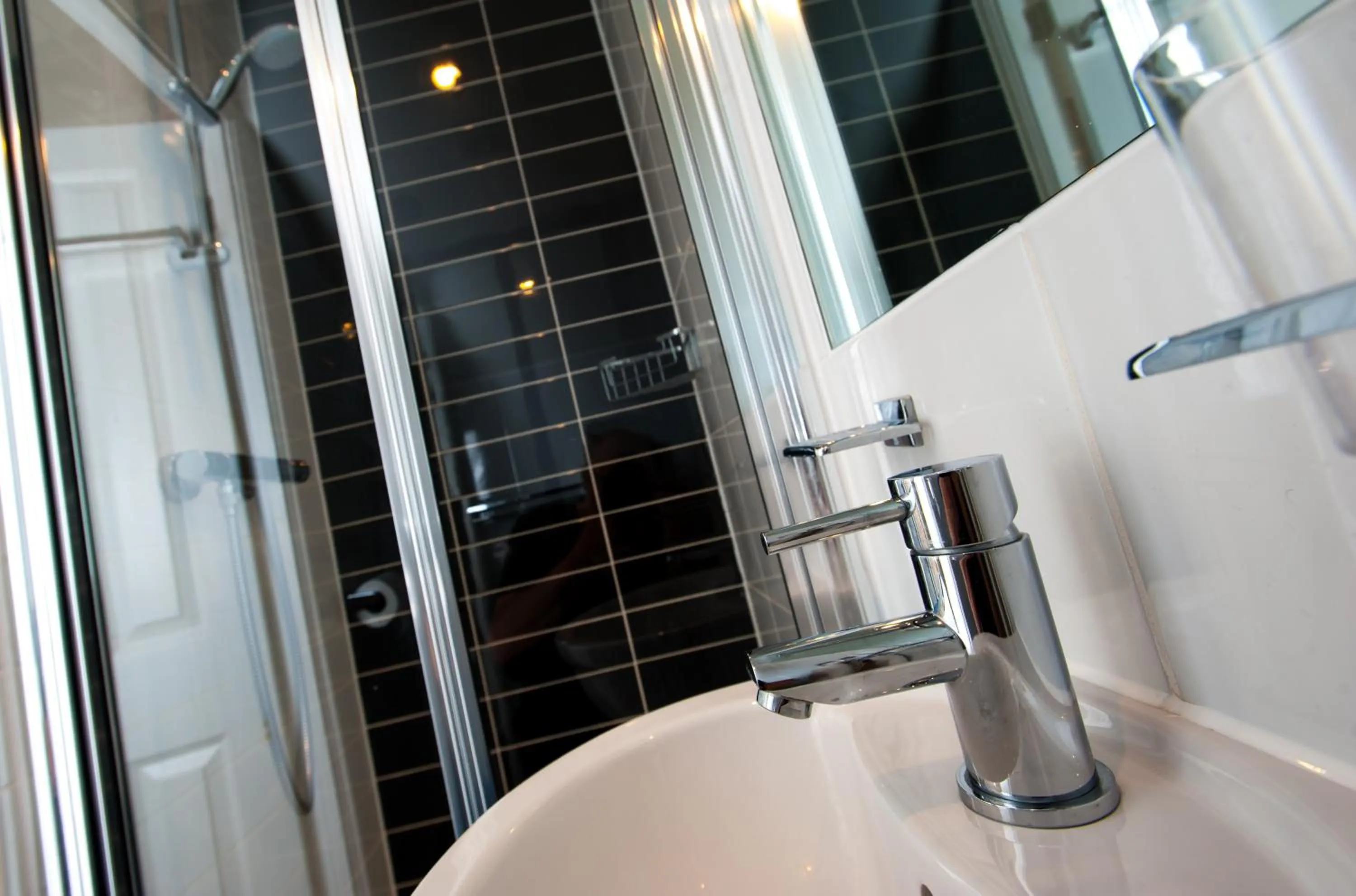 Bathroom in Dover Hotel - B&B