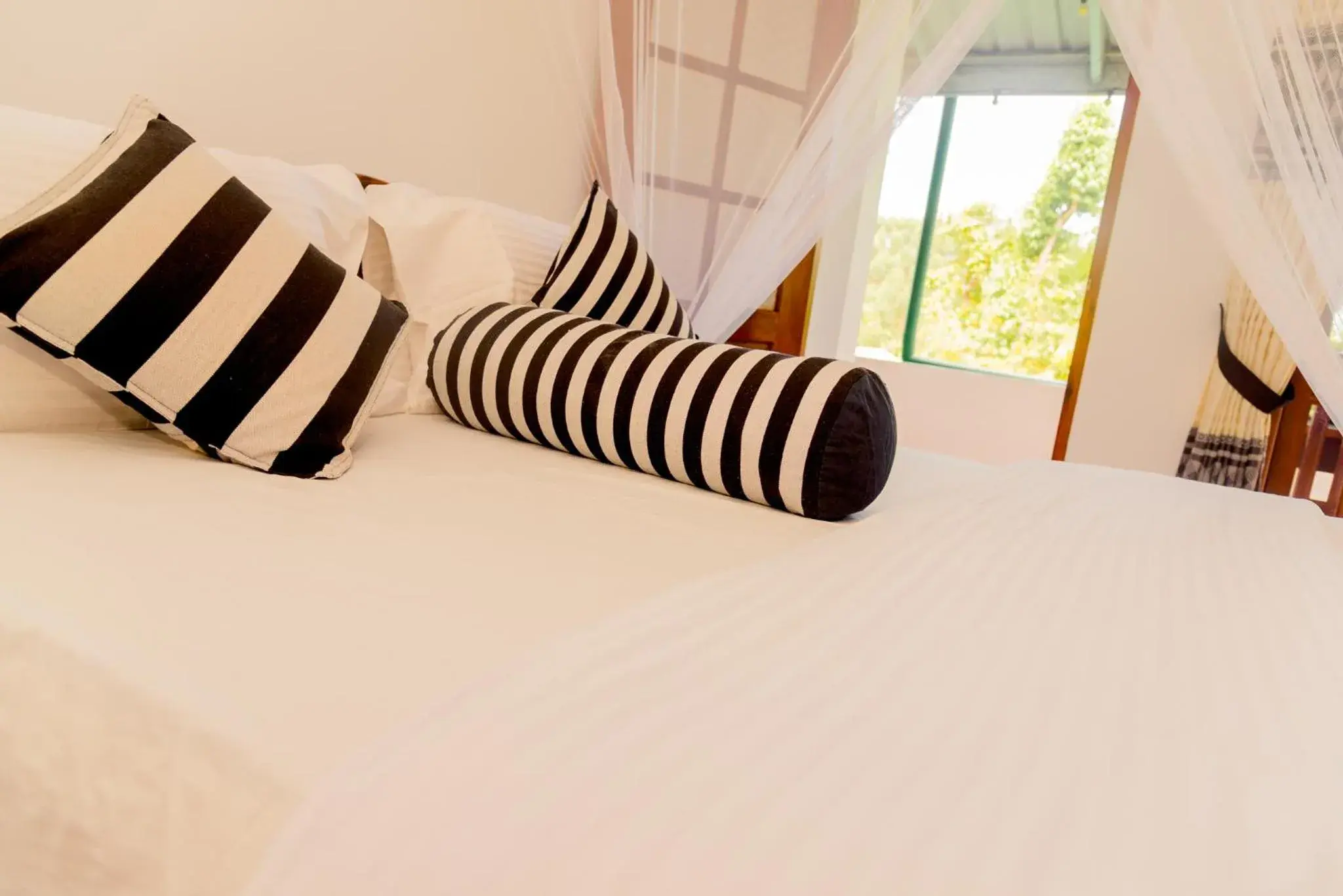 Budget Triple Room in Samiru Guest Inn Ella Budget Triple Room in Samiru Guest Inn Ella