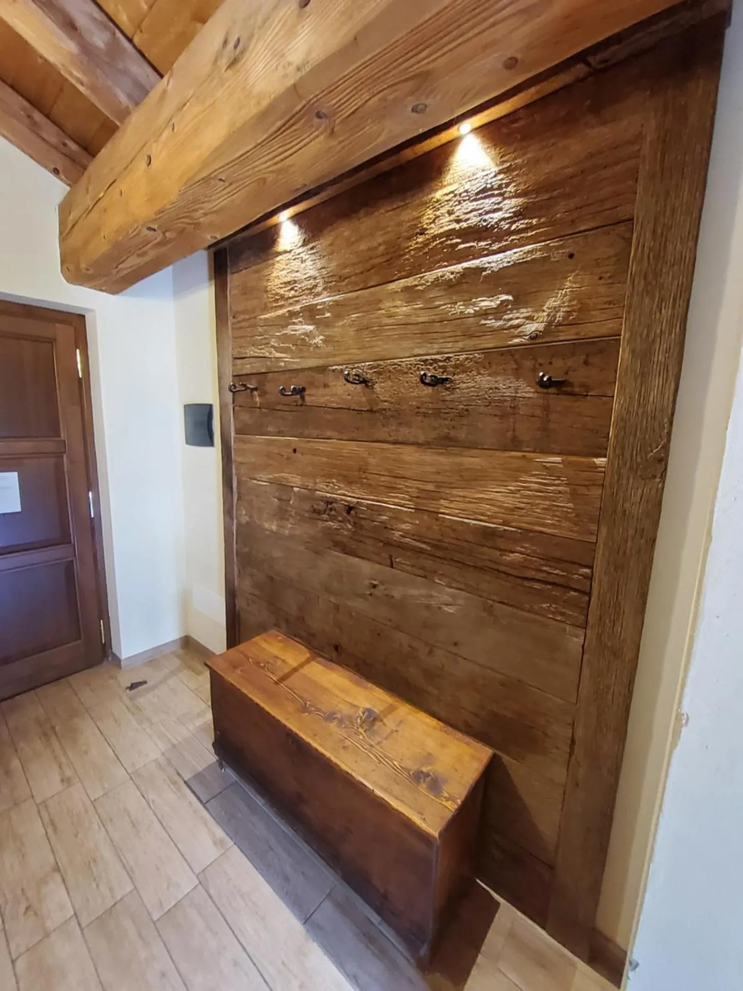 Decorative detail in La Vigne de Papagran