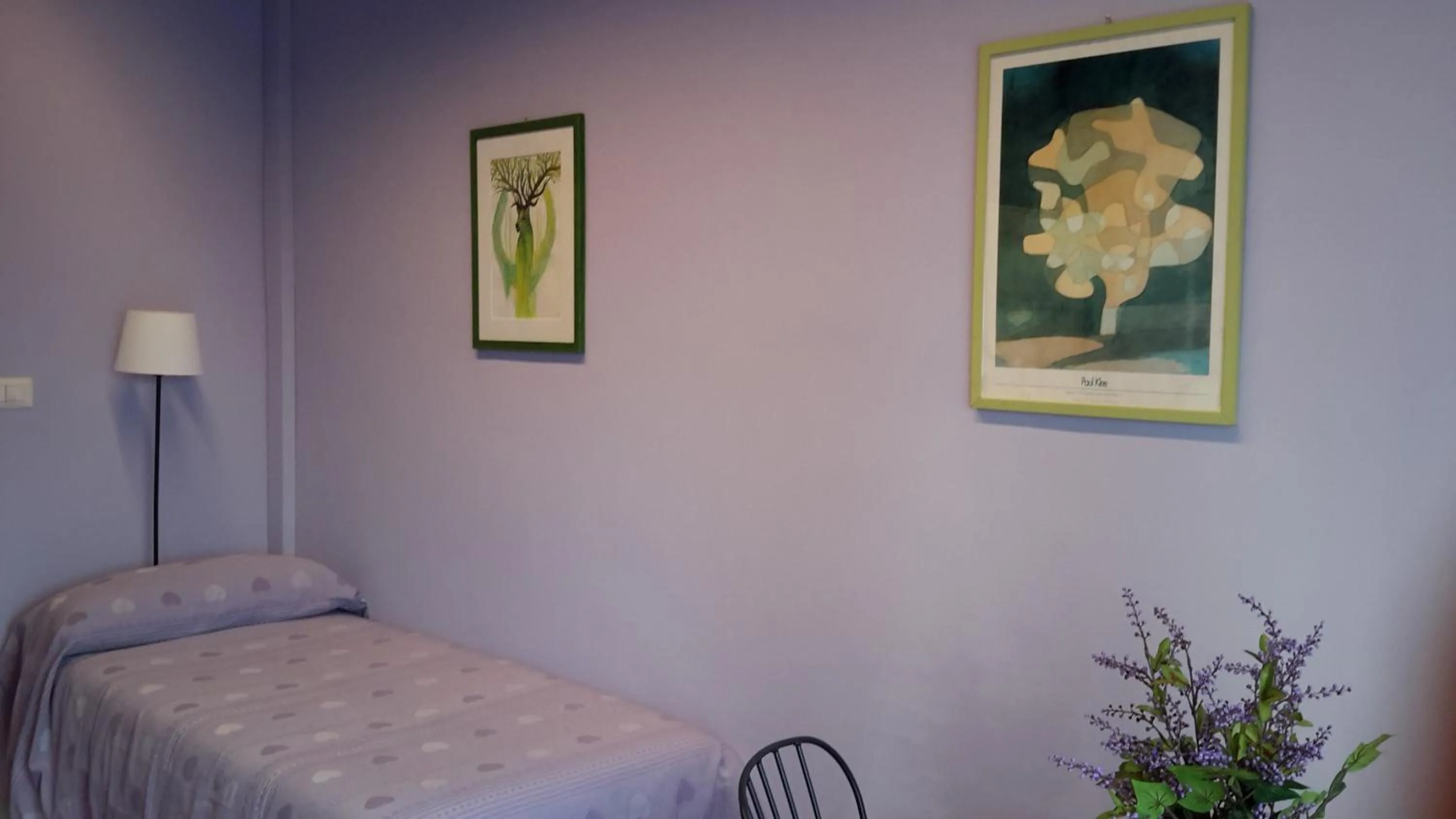 Bed in Le Tre Sorelle B&b Garbatella