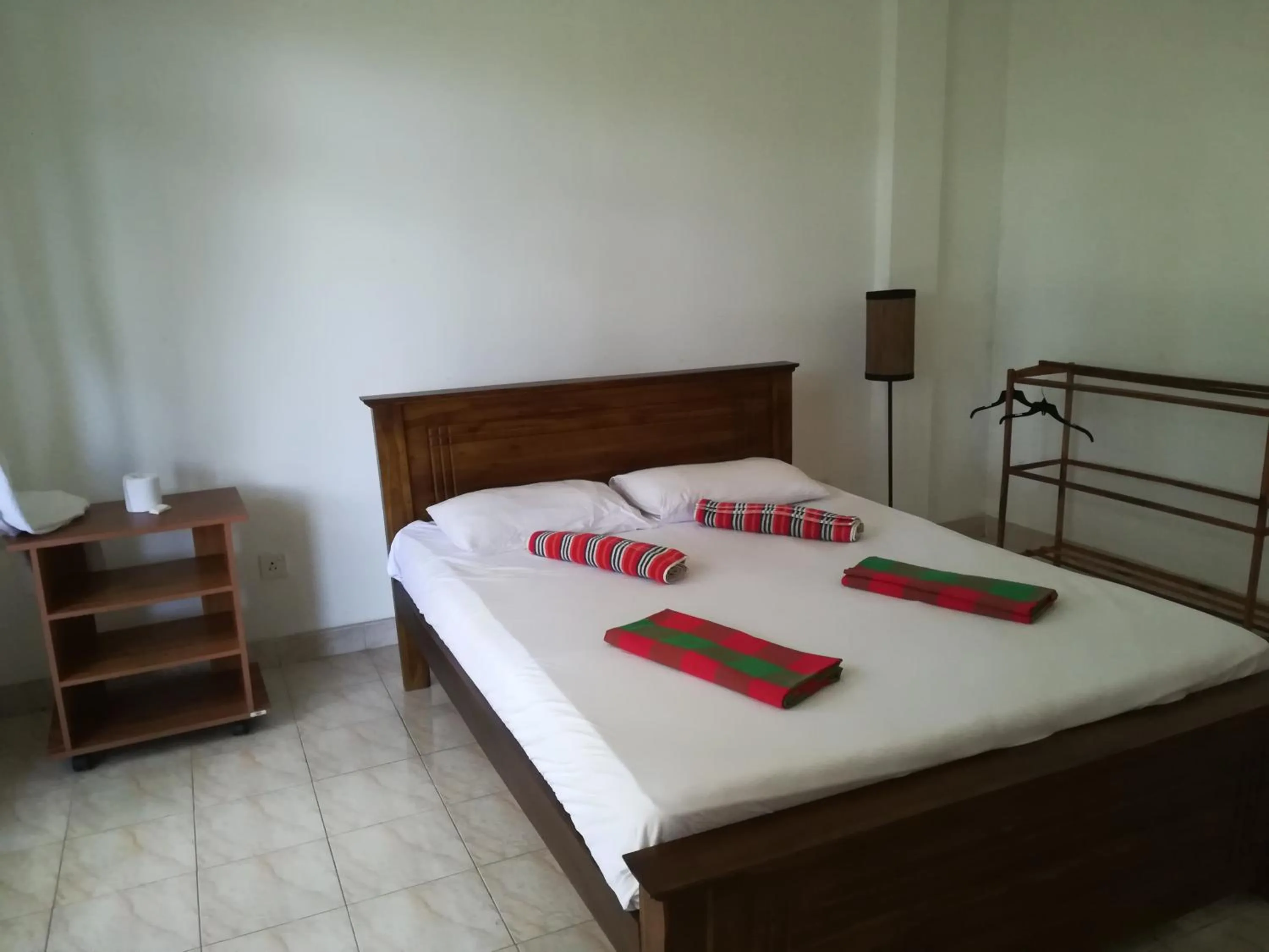 Triple Room with Balcony - single occupancy in Kandy Hill Escape