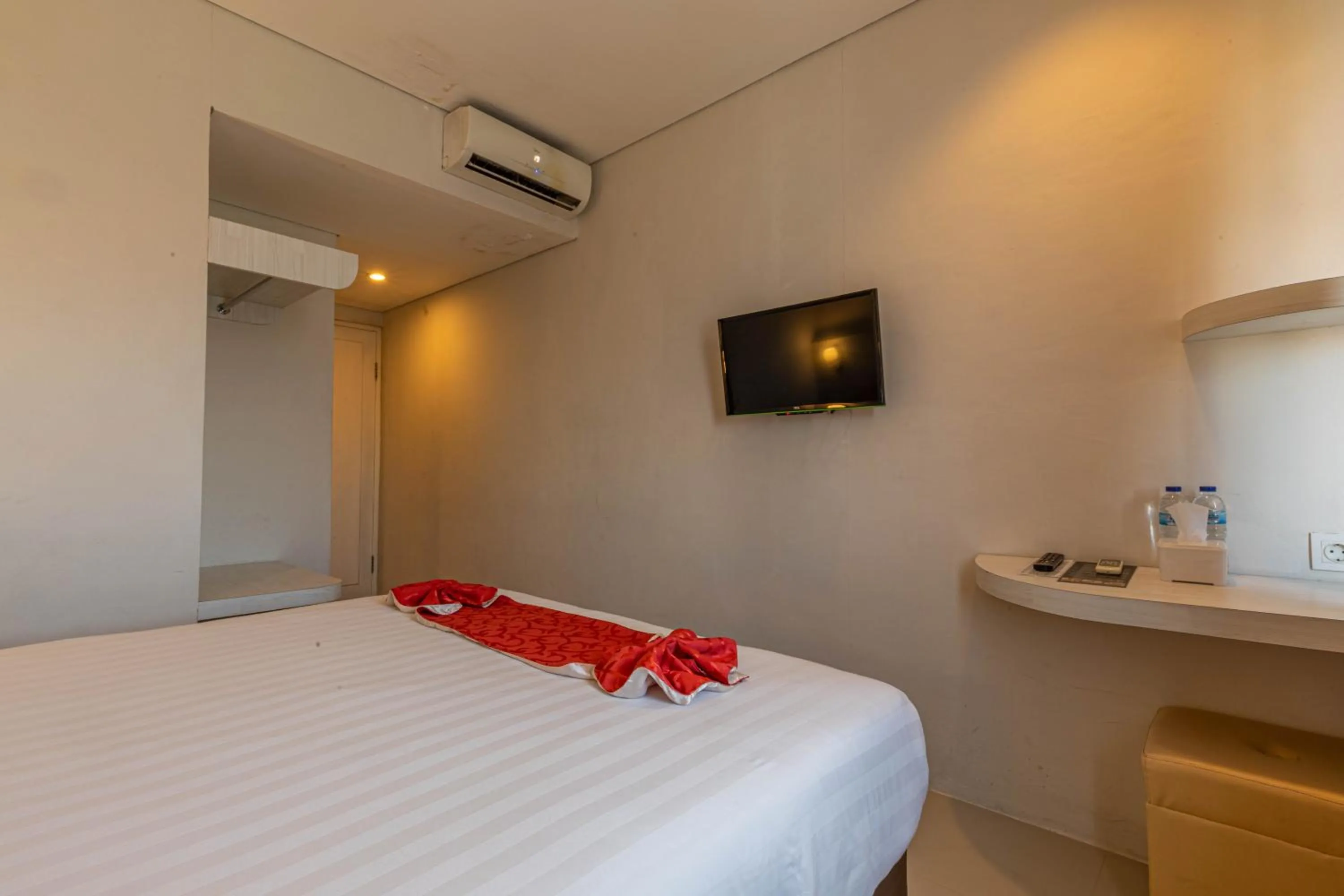 Bedroom, Bed in The Rinaya Canggu by ecommerceloka