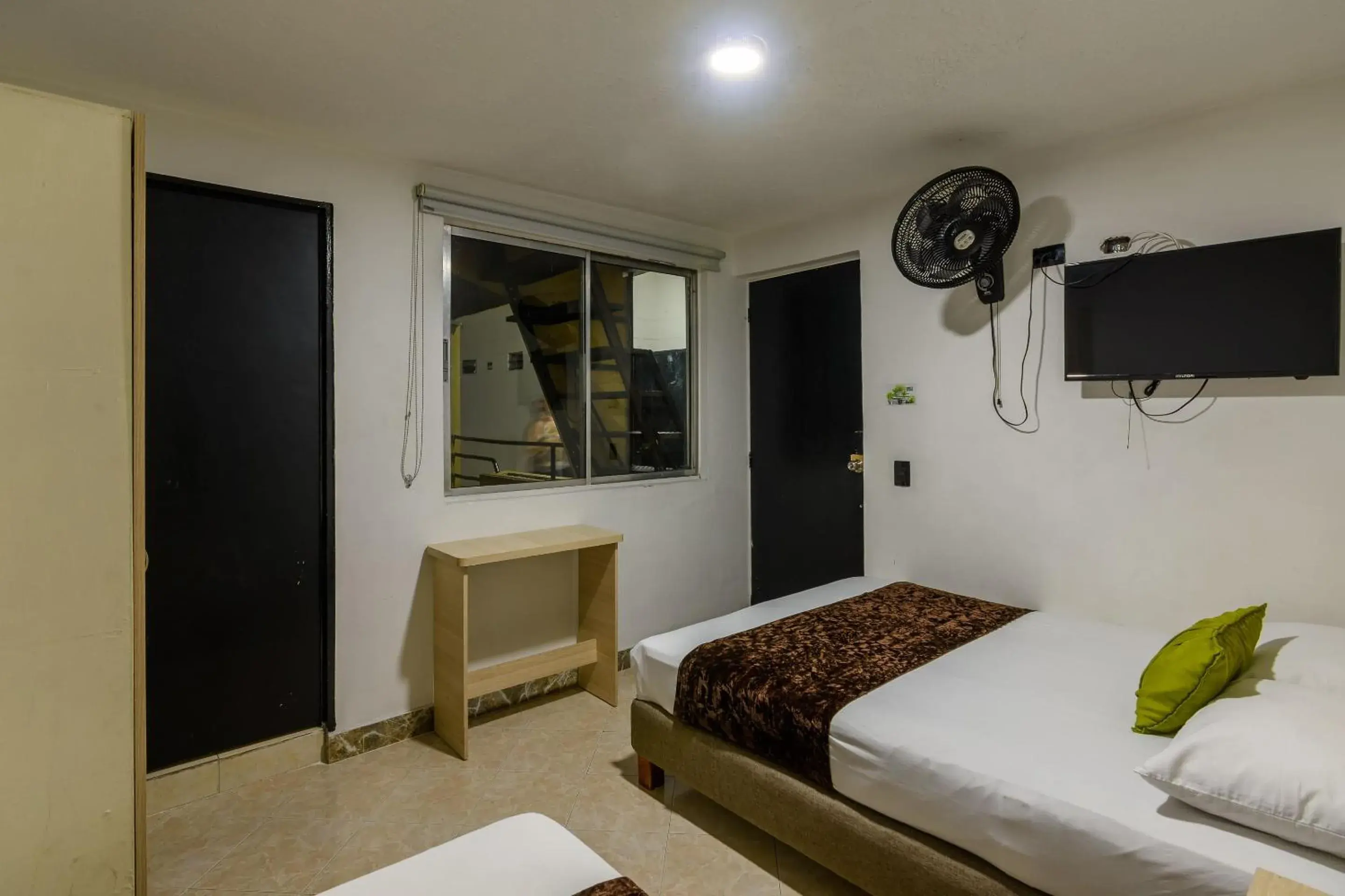 Twin Room in Hotel Colombia MED Estadio Twin Room in Hotel Colombia MED Estadio