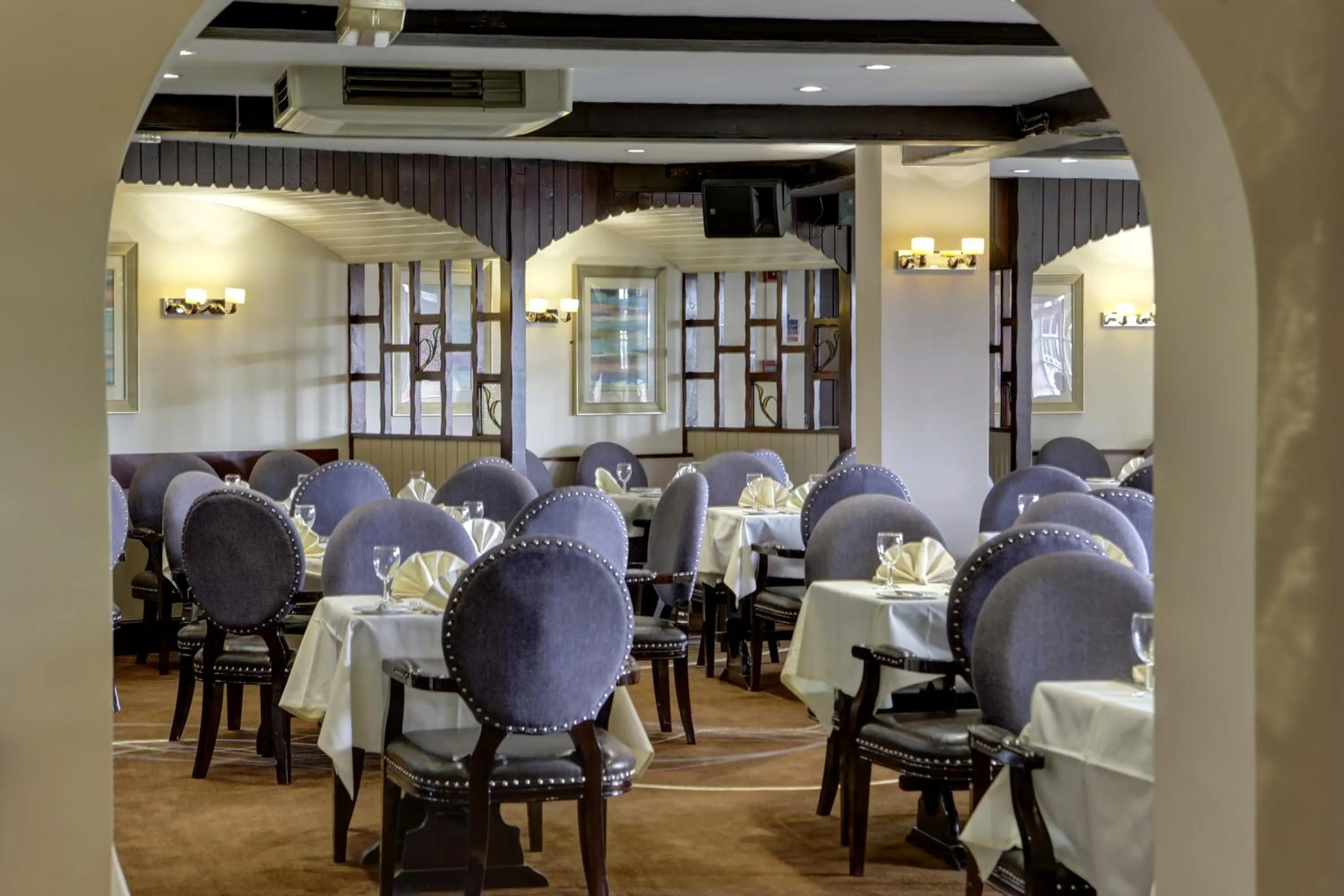 Restaurant/places to eat in Best Western Reading Calcot Hotel