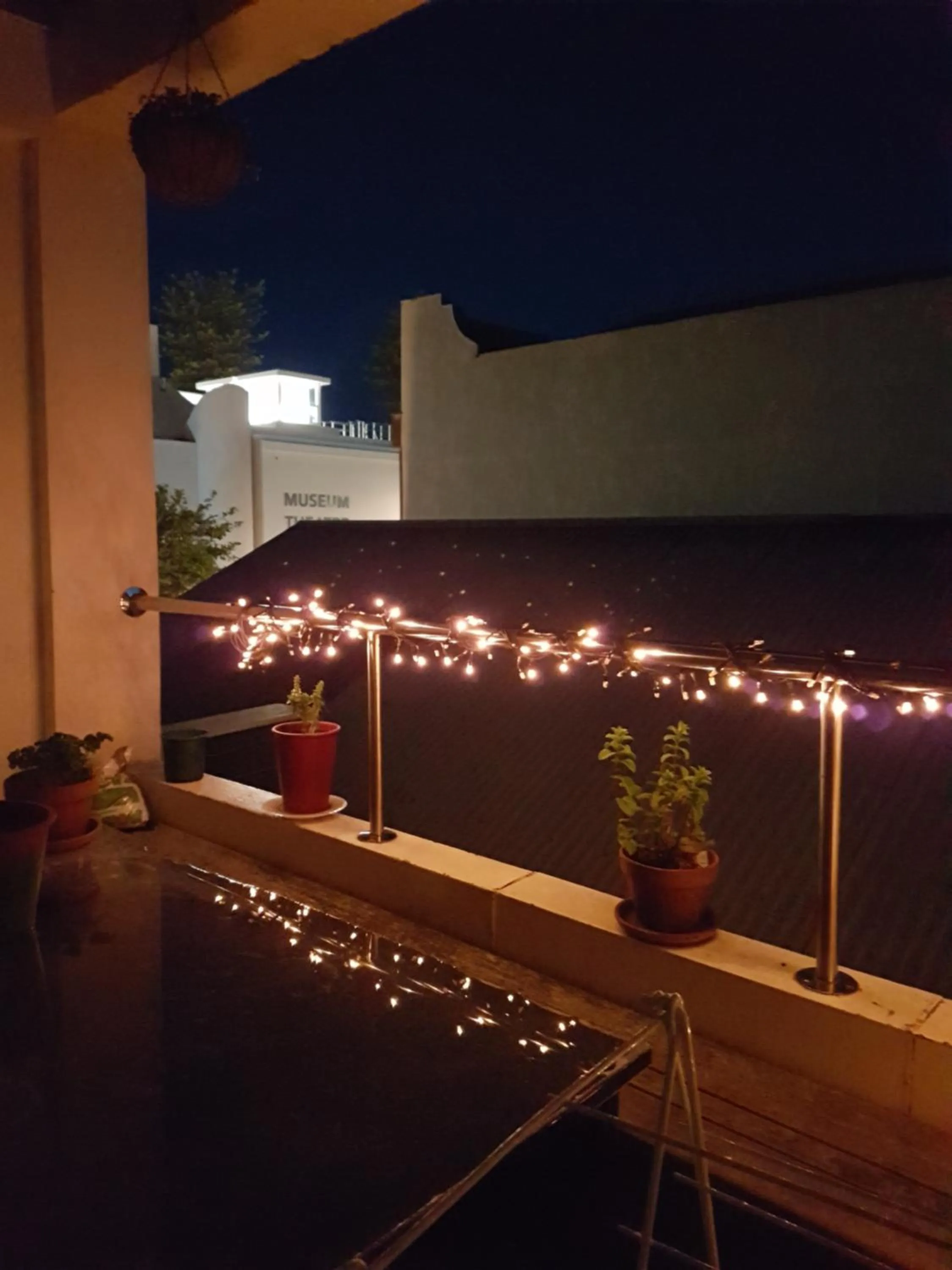 Decorative detail in Archies Bunker Affordable Accommodation