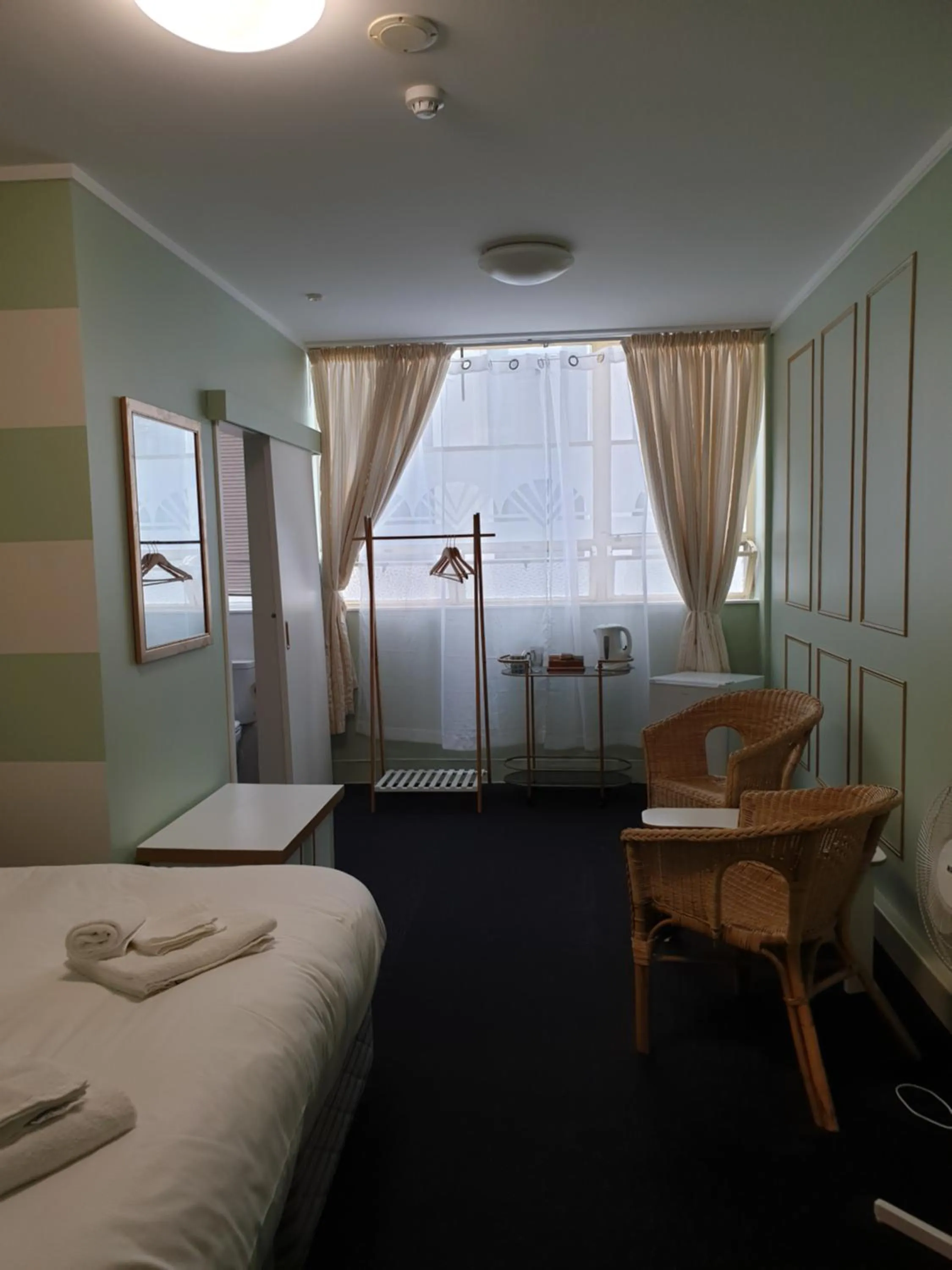 Bed in Archies Bunker Affordable Accommodation