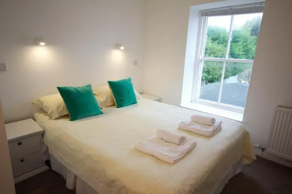 Standard Double Room - single occupancy in Arrandale House Standard Double Room - single occupancy in Arrandale House