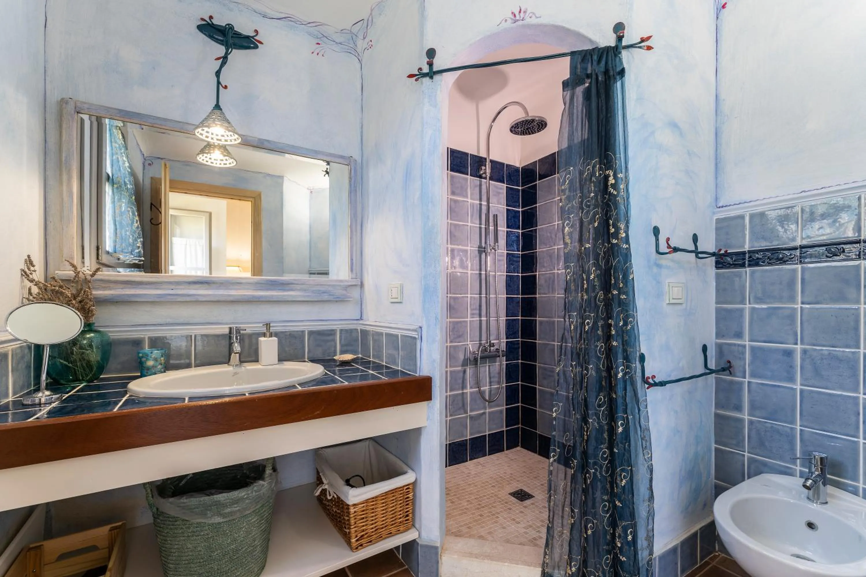 Shower in B&B Calata Di Soli