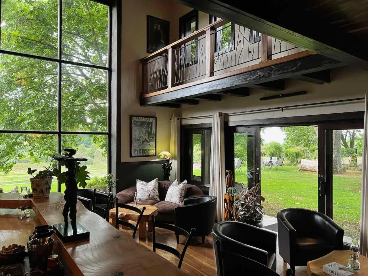 Spring in Malachite Manor