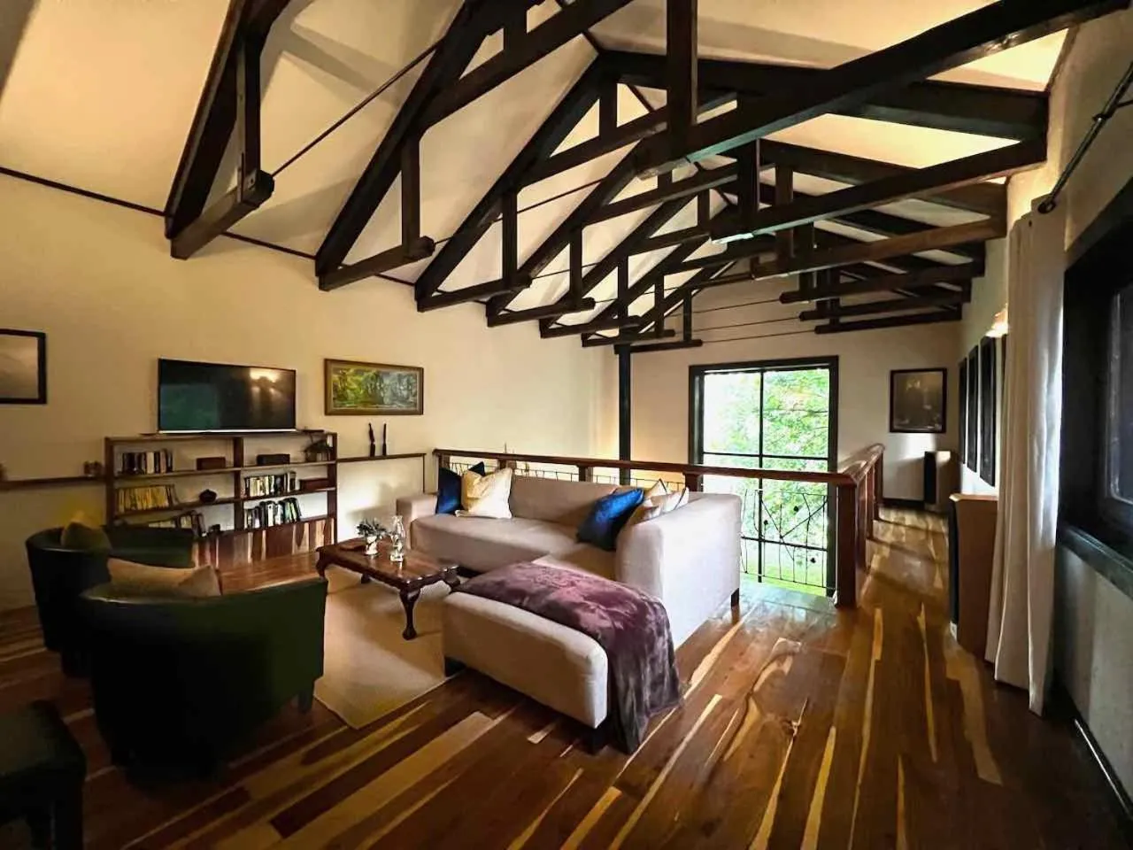 Property building in Malachite Manor