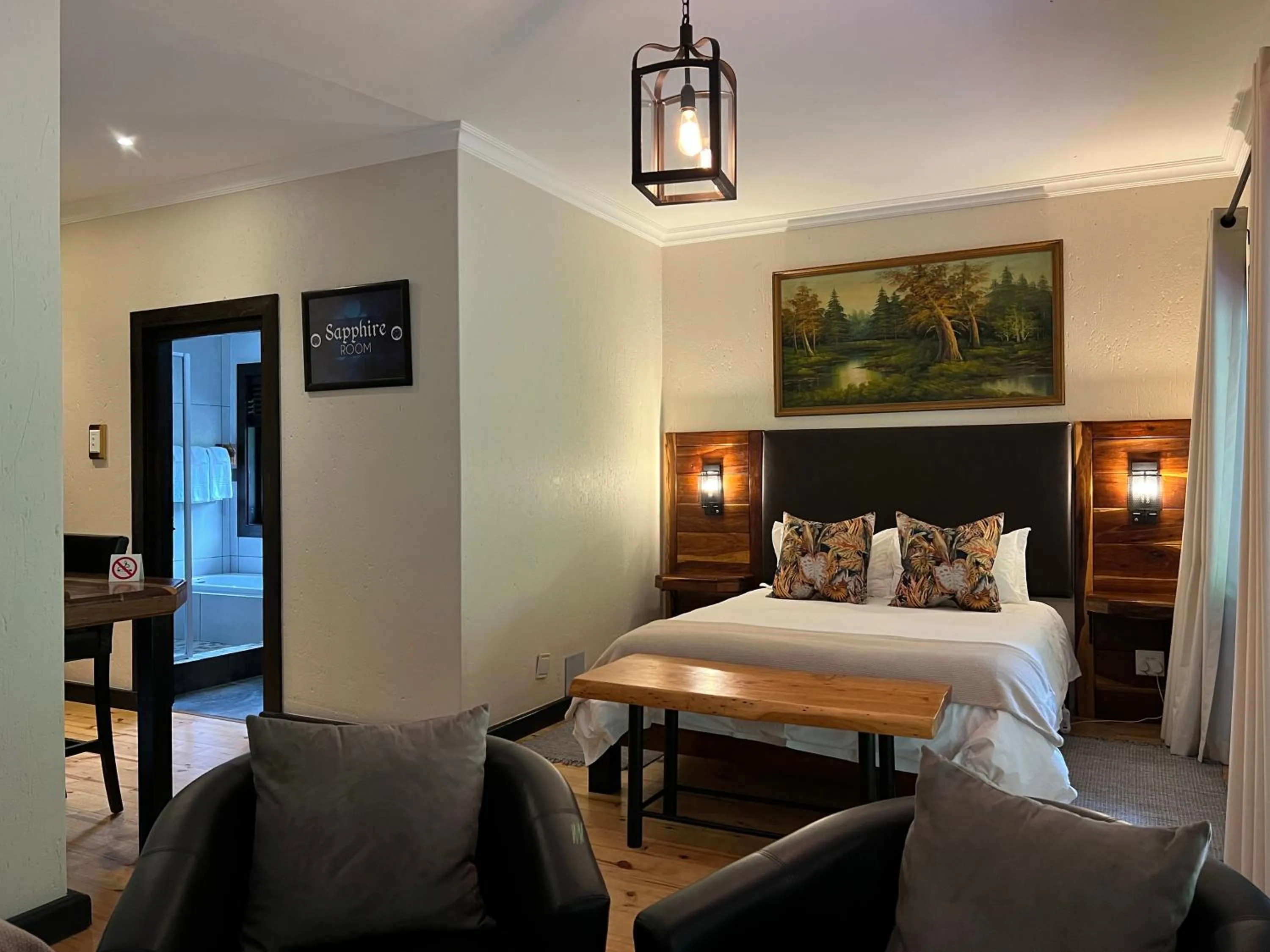 Bedroom, Bed in Malachite Manor