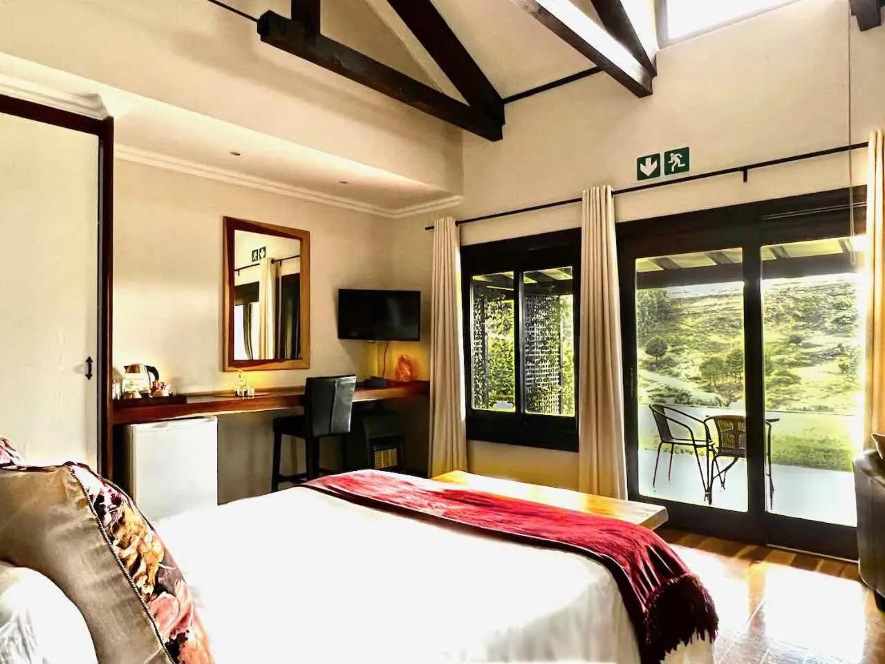 Bed in Malachite Manor