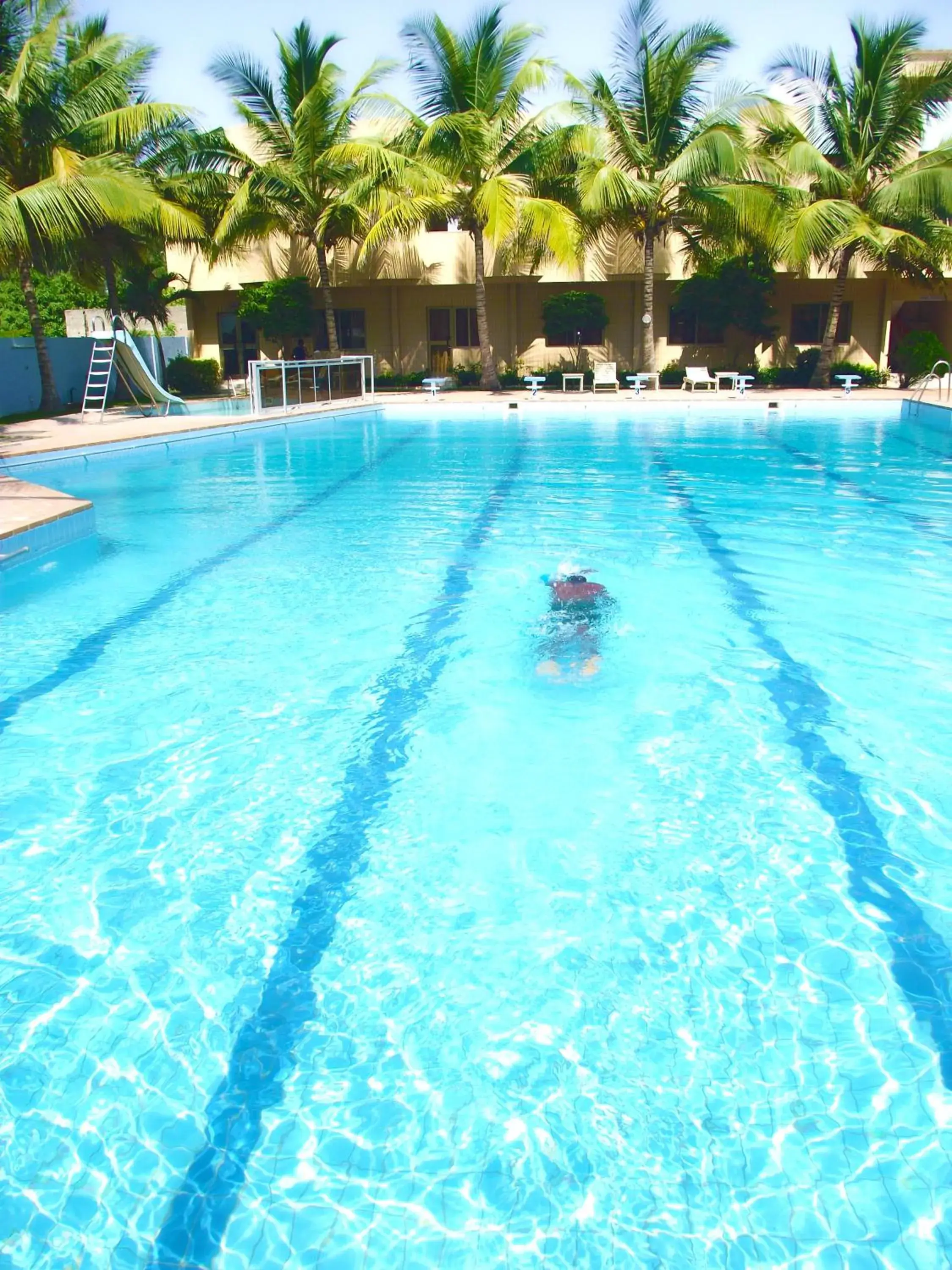 Swimming pool in Hotel Ghis Palace Swimming pool in Hotel Ghis Palace