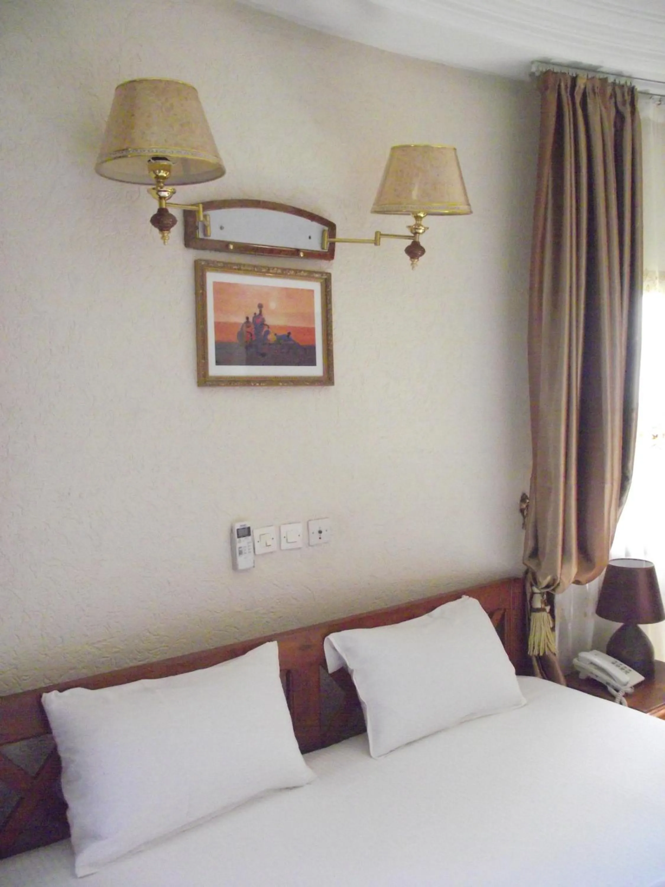 Bedroom, Bed in Hotel Ghis Palace