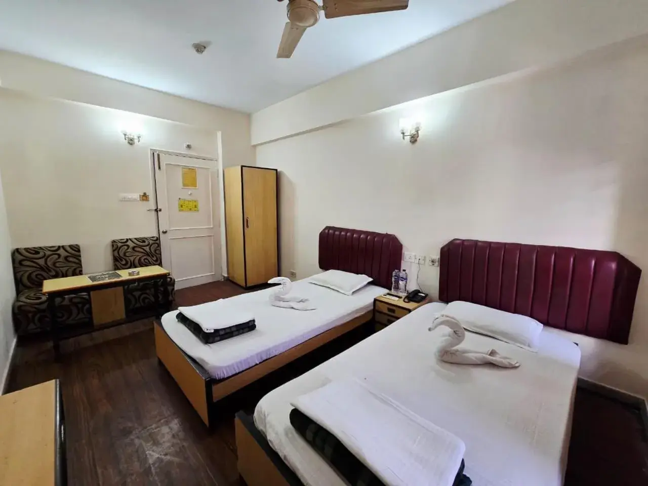 Standard Double Room in Hotel Akashdeep Standard Double Room in Hotel Akashdeep