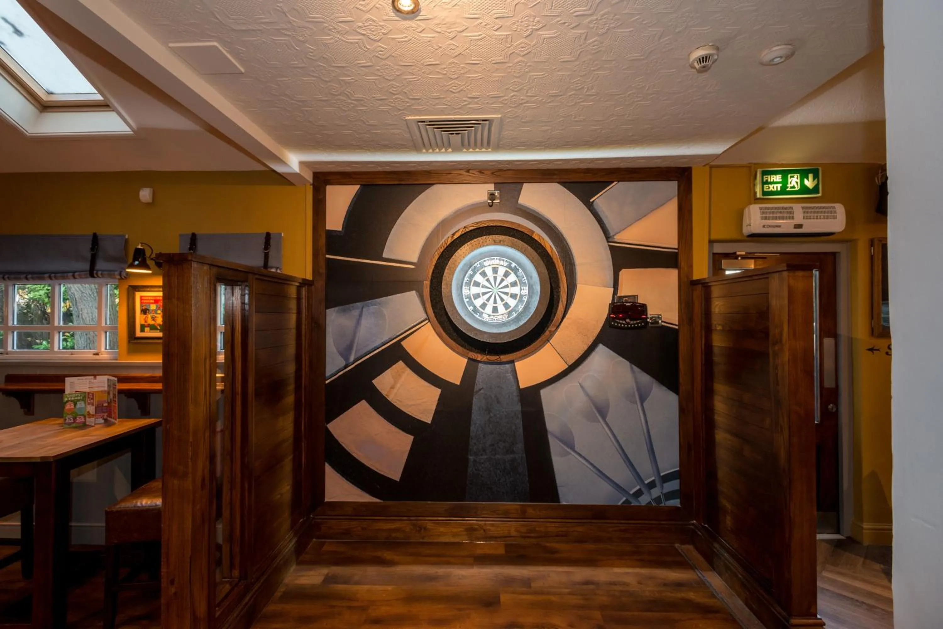 Wee Waif by Greene King Inns