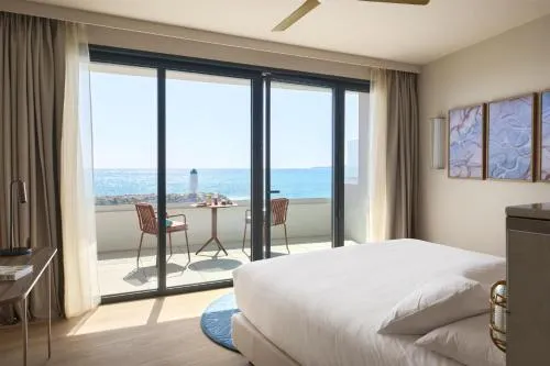 Marina Baie des Anges Hôtel, Curio Collection By Hilton