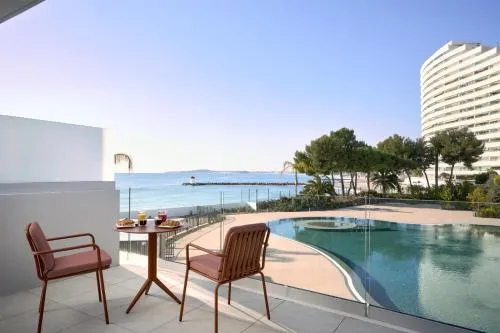 Marina Baie des Anges Hôtel, Curio Collection By Hilton